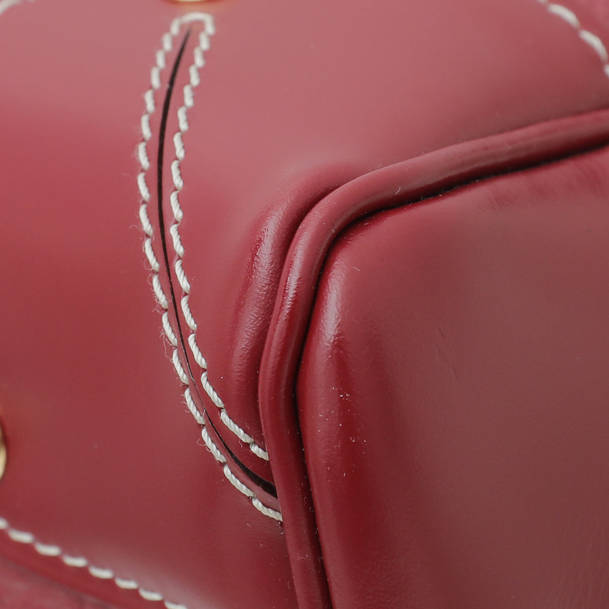 Louis Vuitton Red Suhali L'Absolu De Voyage Bag