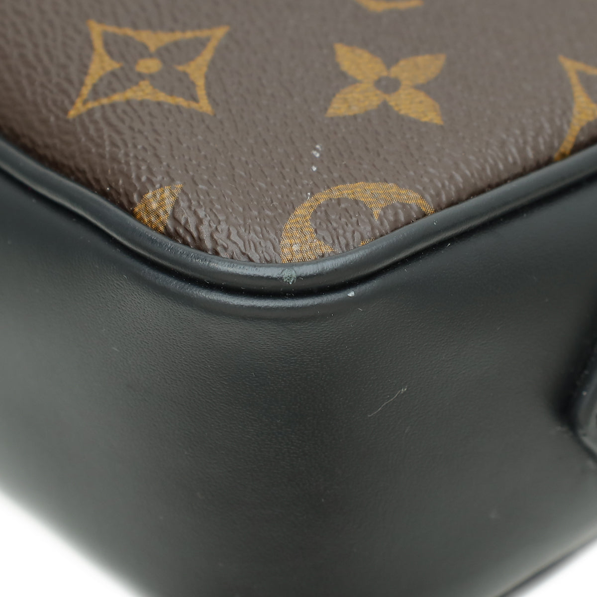 Louis Vuitton Monogram Macassar Kasai Clutch