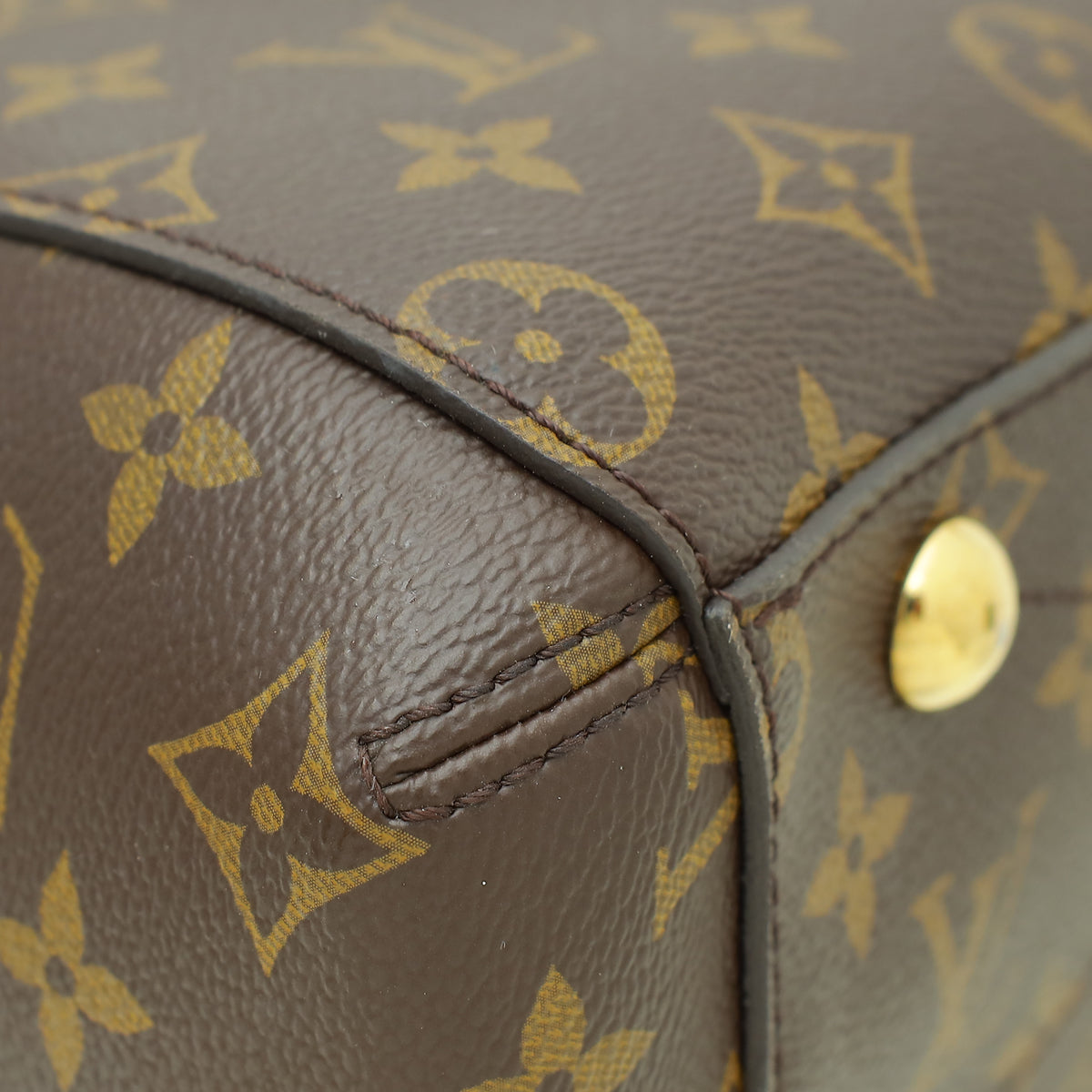 Louis Vuitton Monogram Montaigne BB Bag