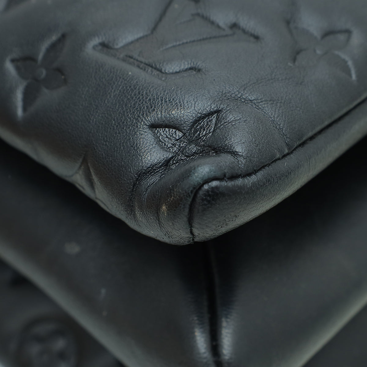 Louis Vuitton Noir Coussin MM Puffy Bag