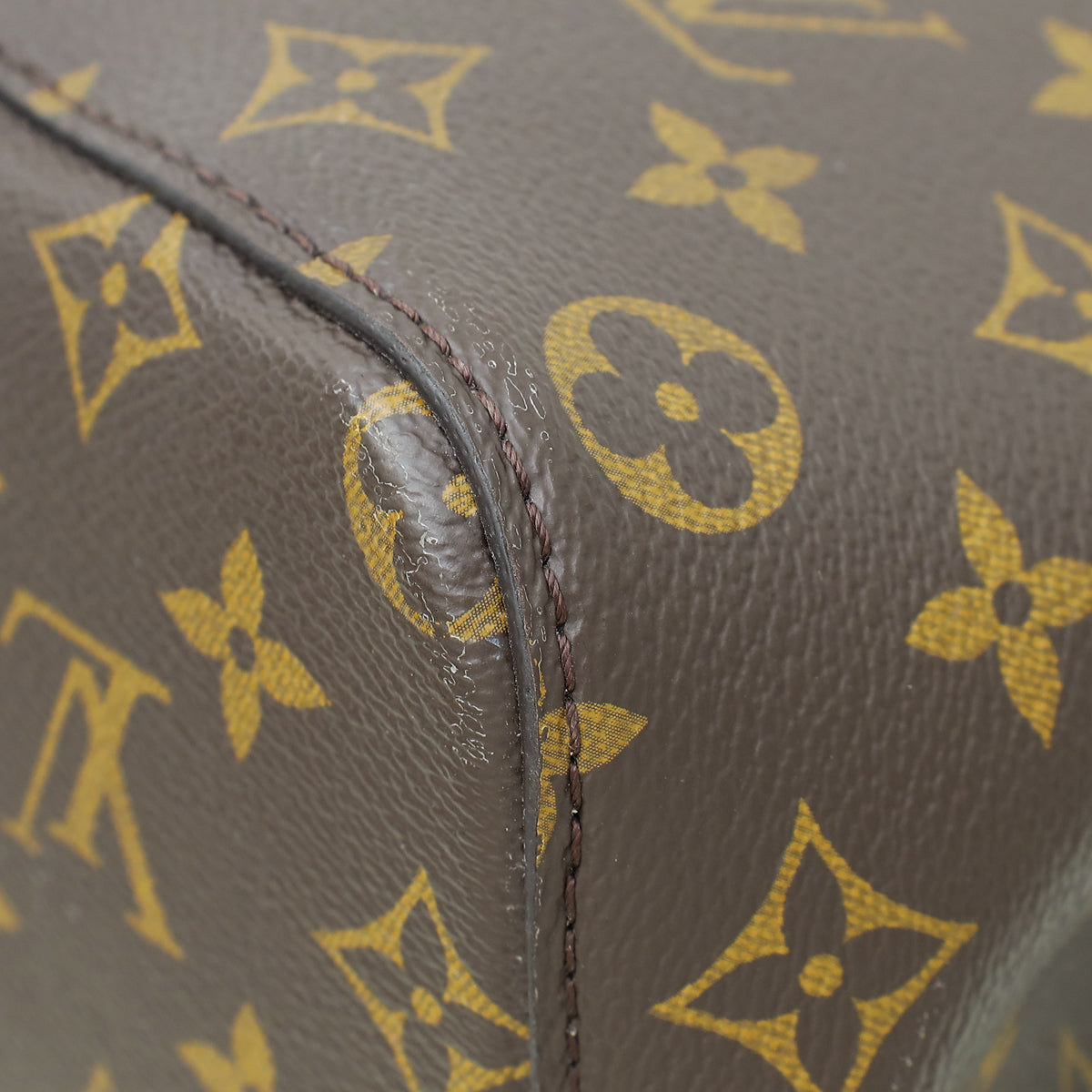 Louis Vuitton Monogram Rose Poudre NeoNoe Bag