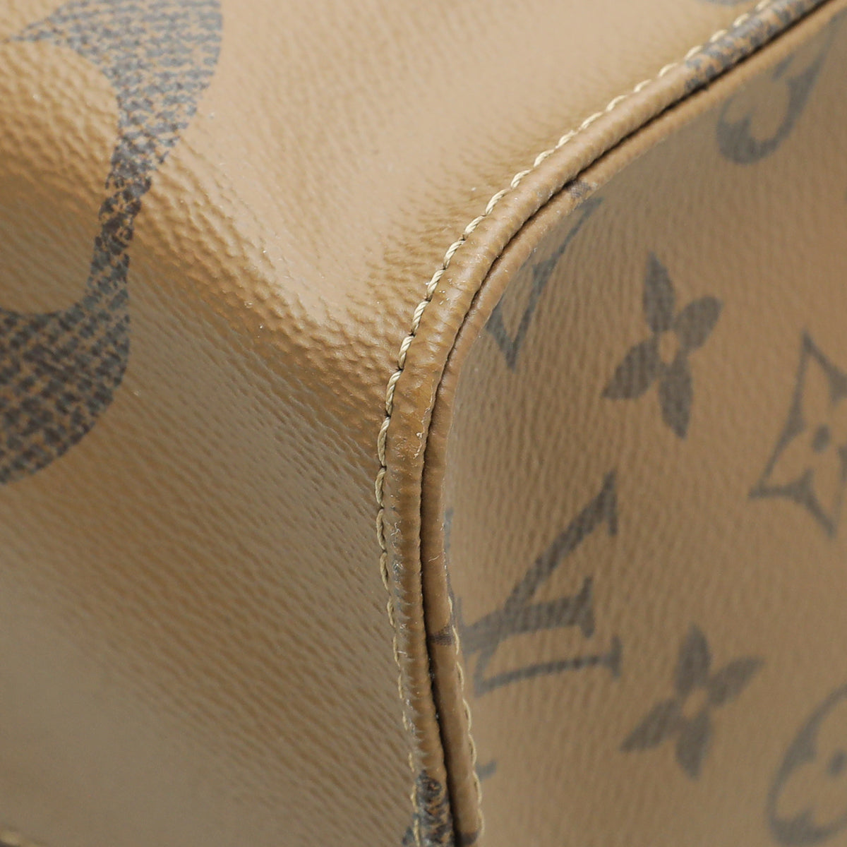 Louis Vuitton Monogram Reverse Onthego GM Bag