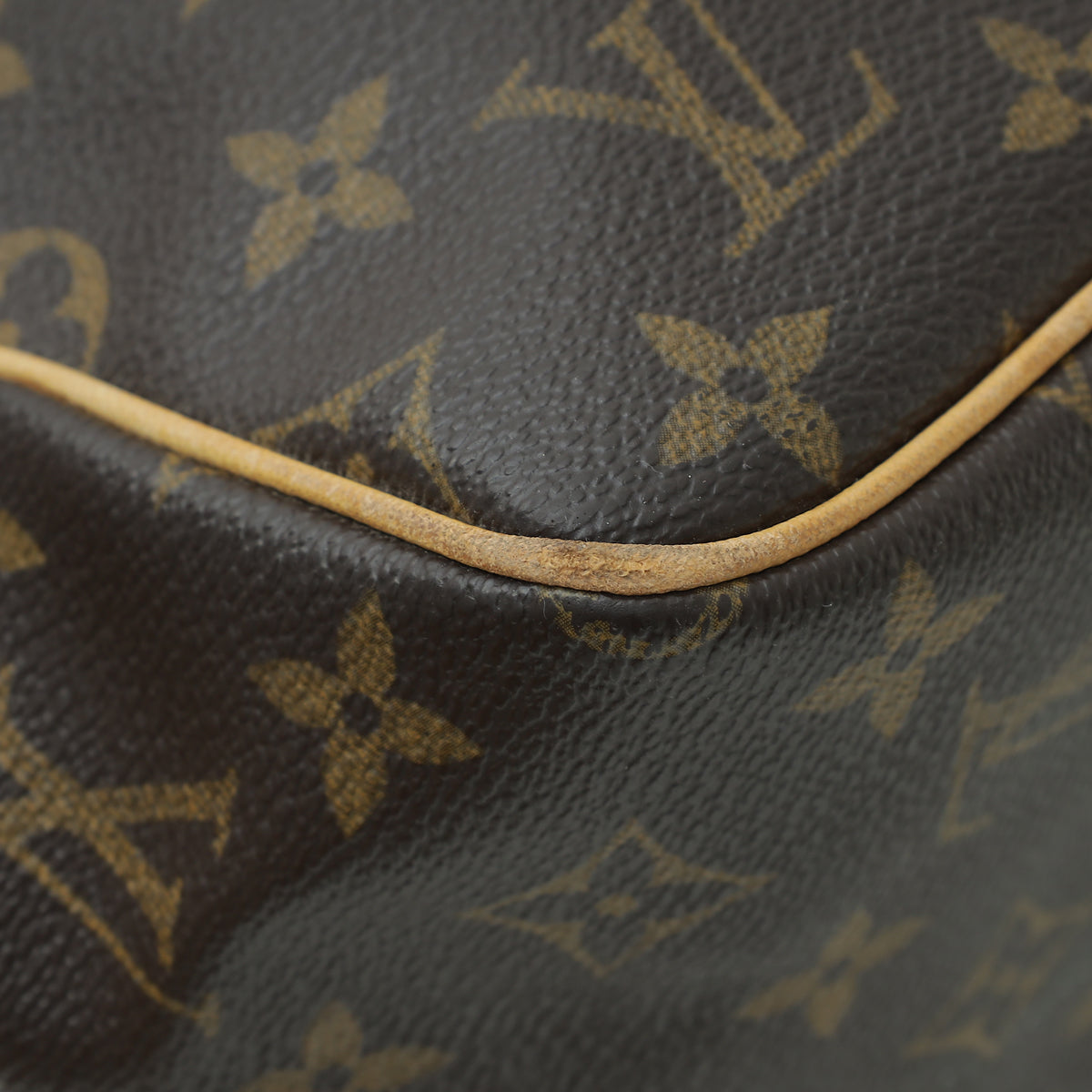 Louis Vuitton Monogram Batignolles Vertical PM Bag