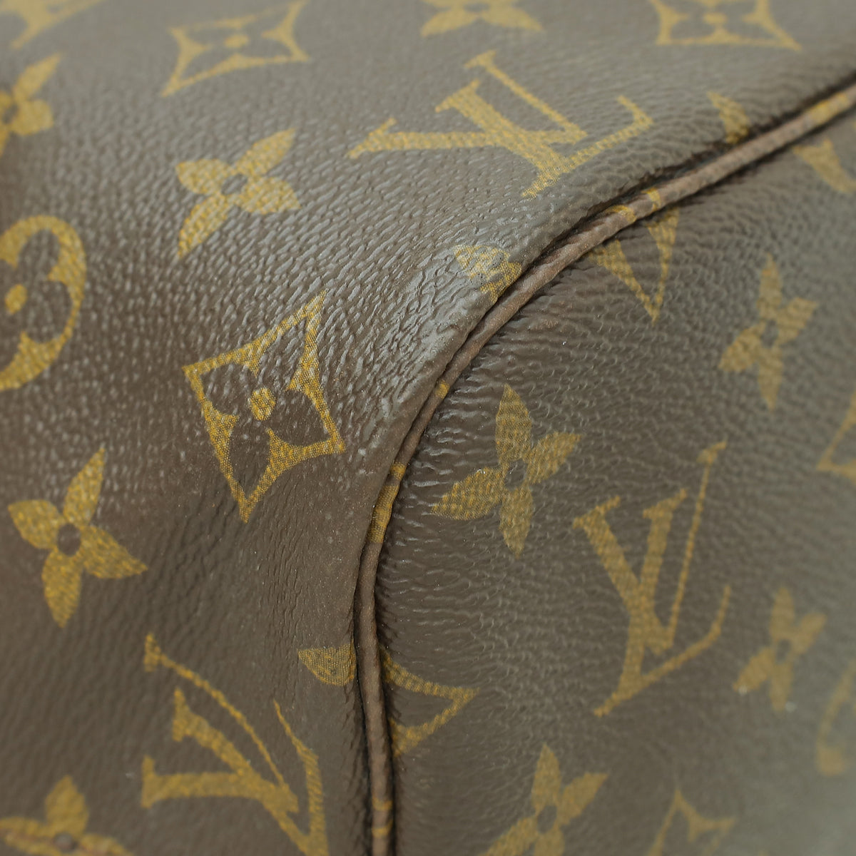 Louis Vuitton Monogram Neverfull MM Bag