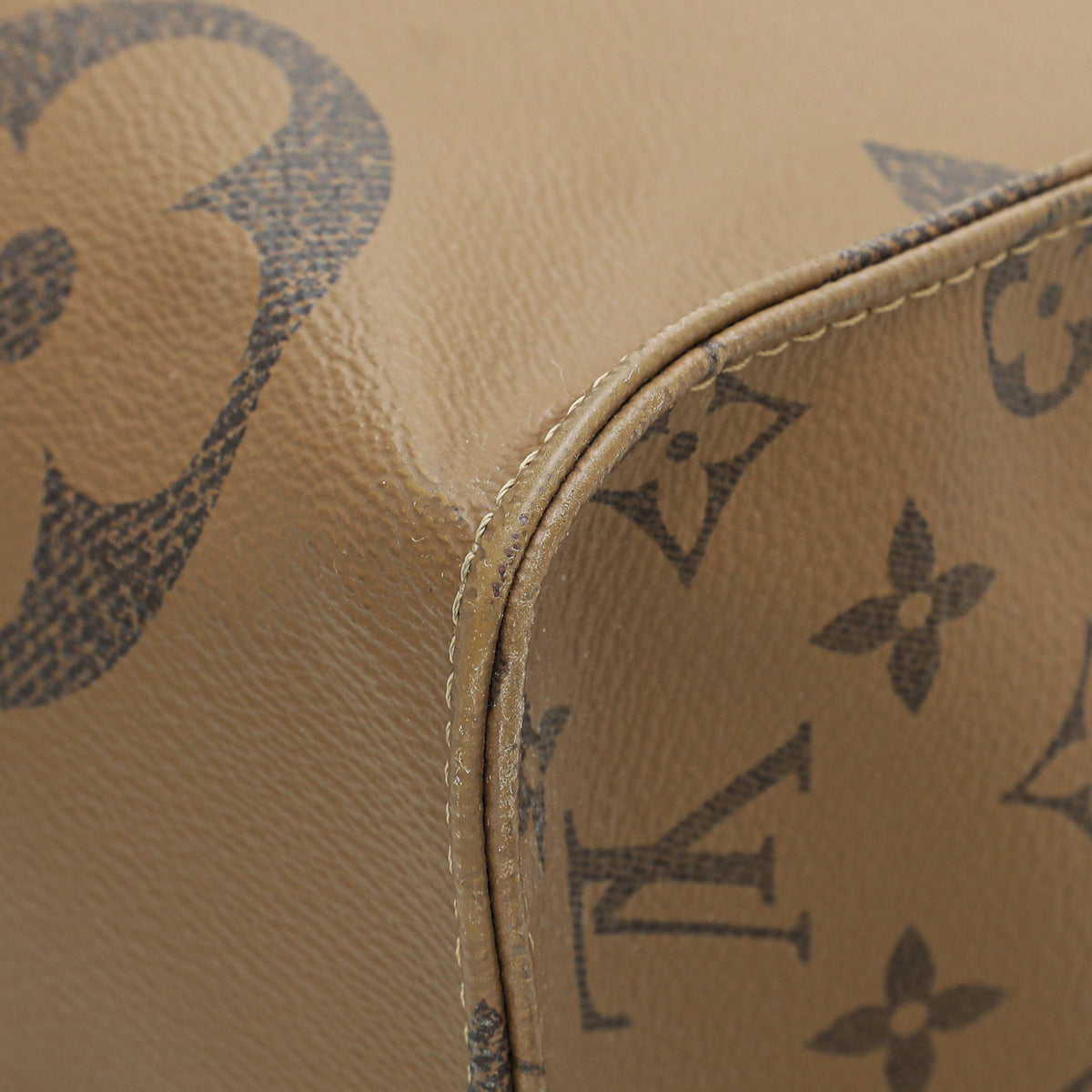 Louis Vuitton Monogram Giant Reversible Onthego GM Bag