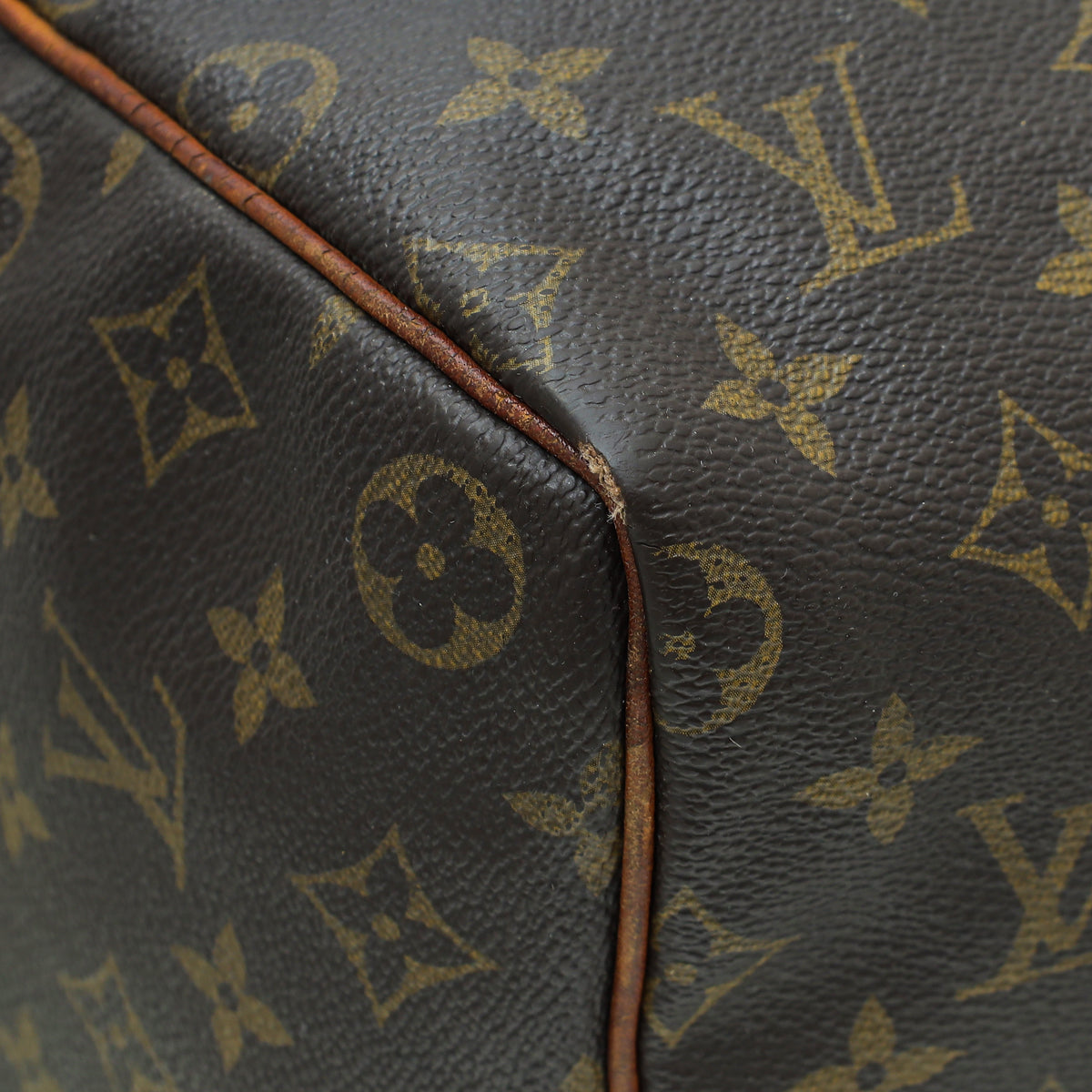 Louis Vuitton Monogram Speedy 40 Bag