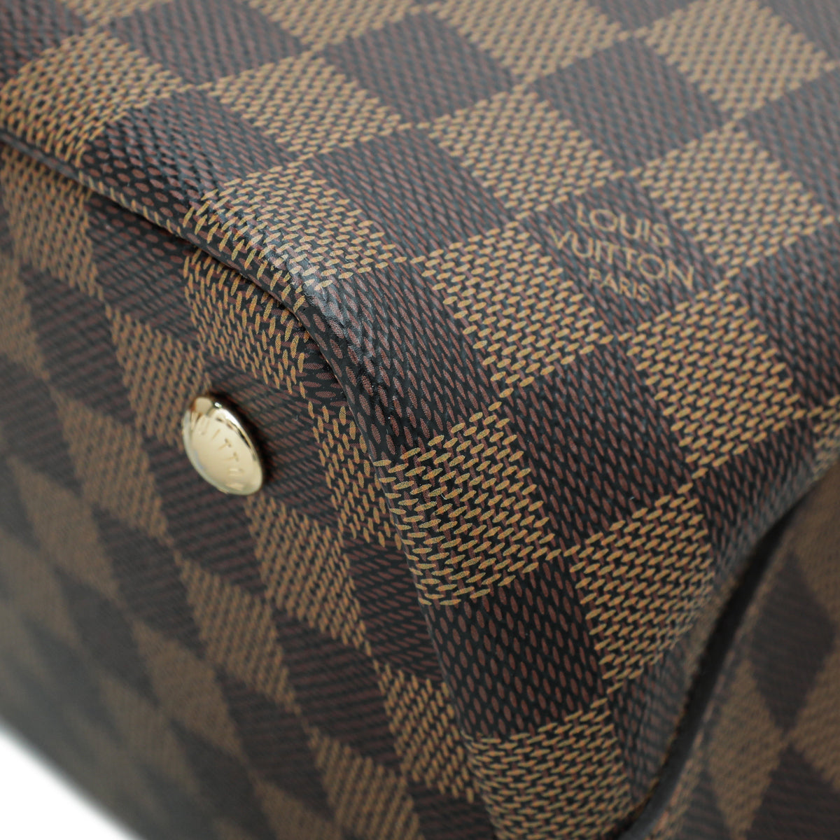 Louis Vuitton Ebene Kensington Bag