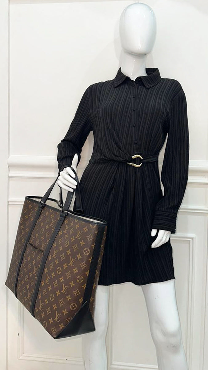 Louis Vuitton Monogram Black Week-end Tote GM Bag