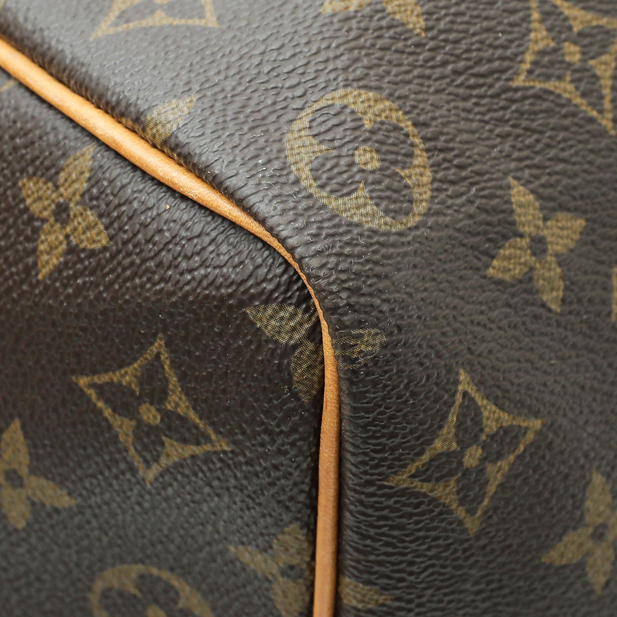 Louis Vuitton Monogram Keepall Bandouliere 50 Bag