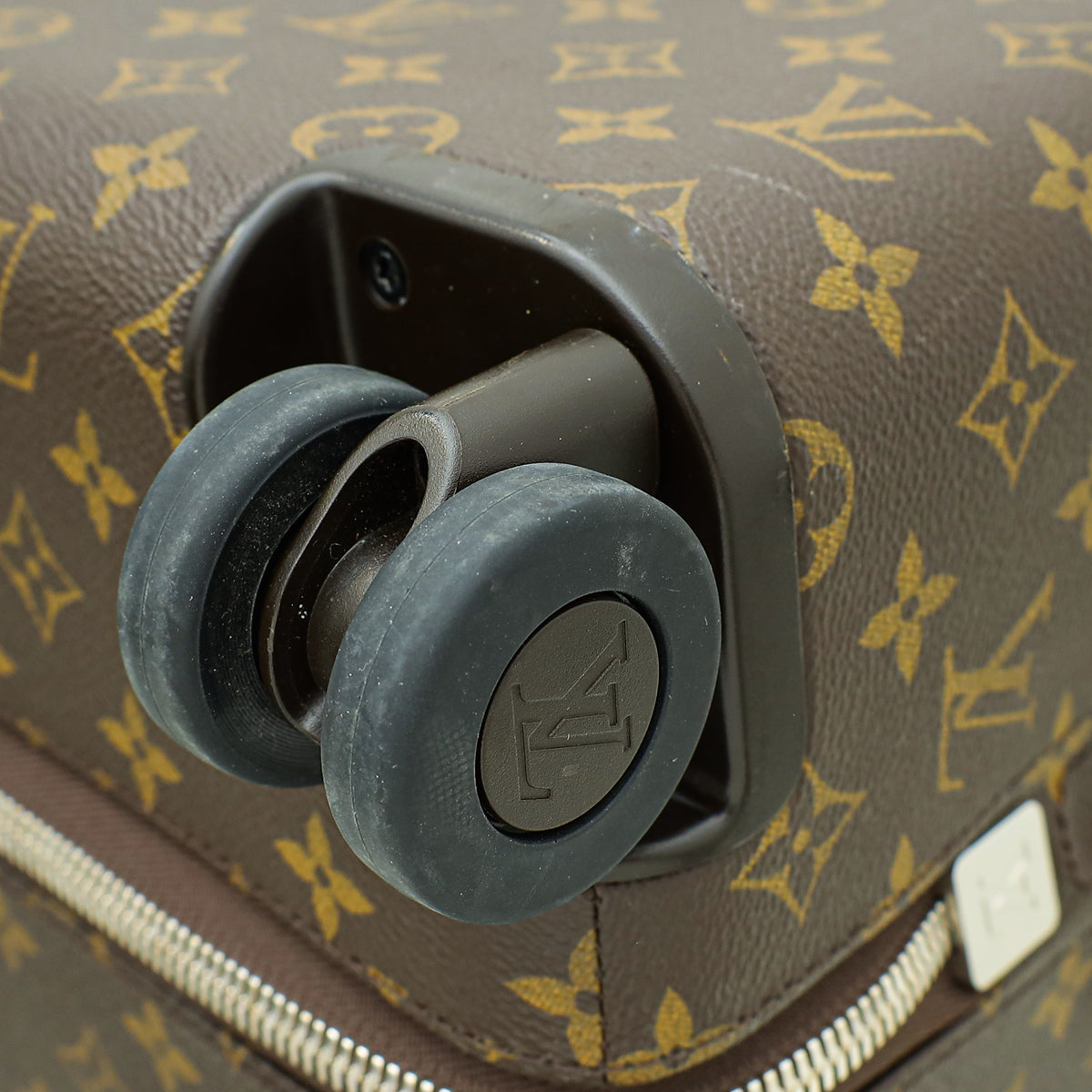 Louis Vuitton Monogram Horizon 55 Bag