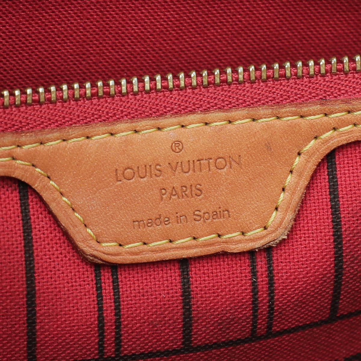 Louis Vuitton Monogram Neverfull MM Bag