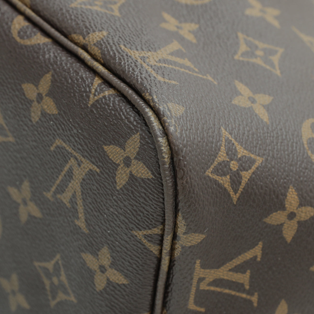 Louis Vuitton Monogram Neverfull MM Bag