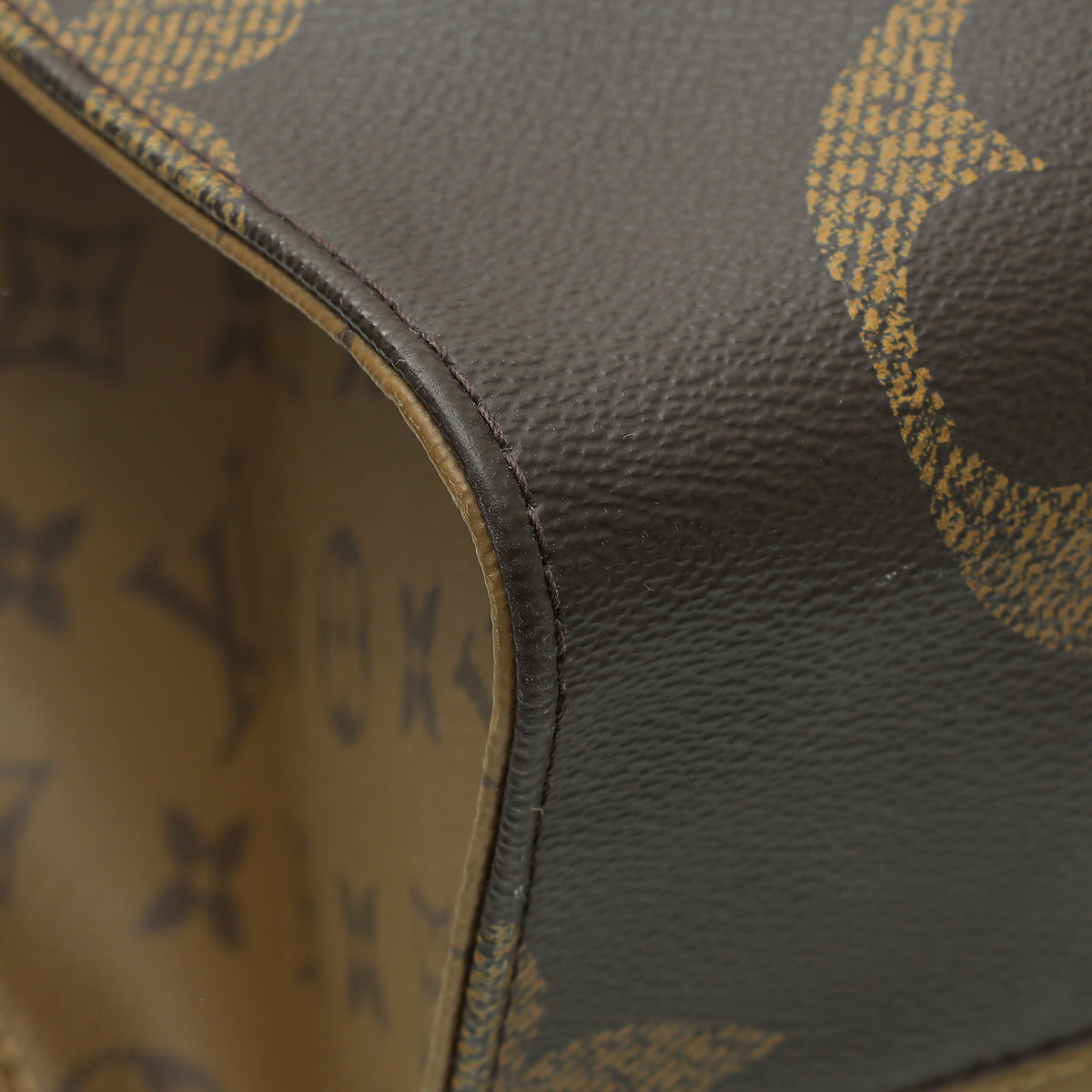 Louis Vuitton Monogram Reverse Onthego GM Bag