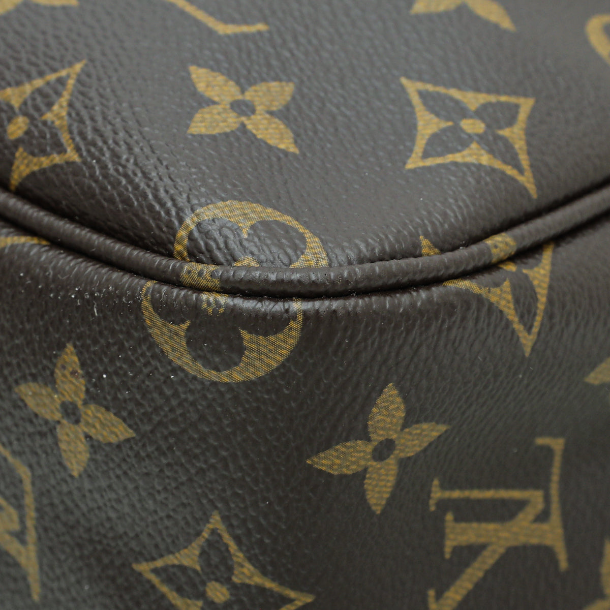 Louis Vuitton Monogram Sac Bosphore Bag