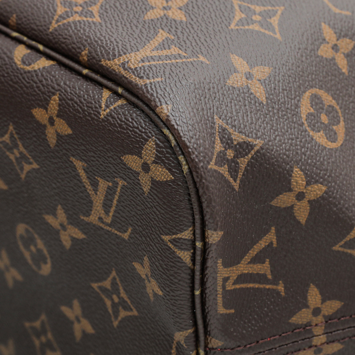 Louis Vuitton Monogram Neverfull MM Bag W/ Pouch