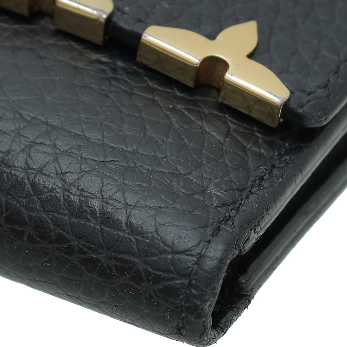 Louis Vuitton Black Capucines Compact Maxi Wallet