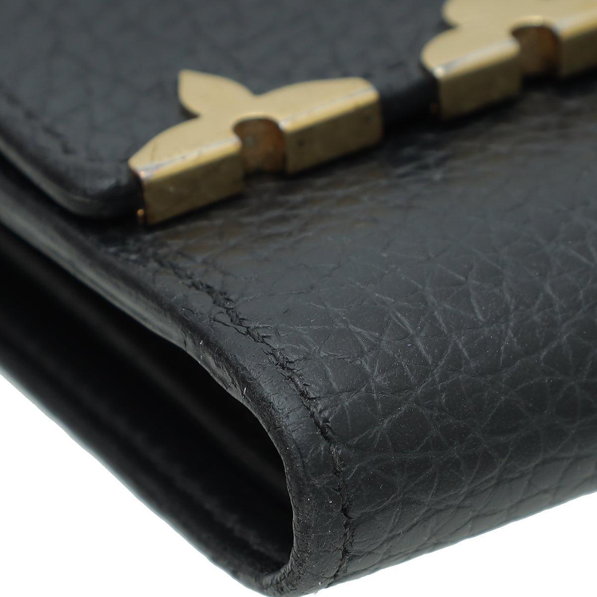 Louis Vuitton Black Capucines Compact Maxi Wallet