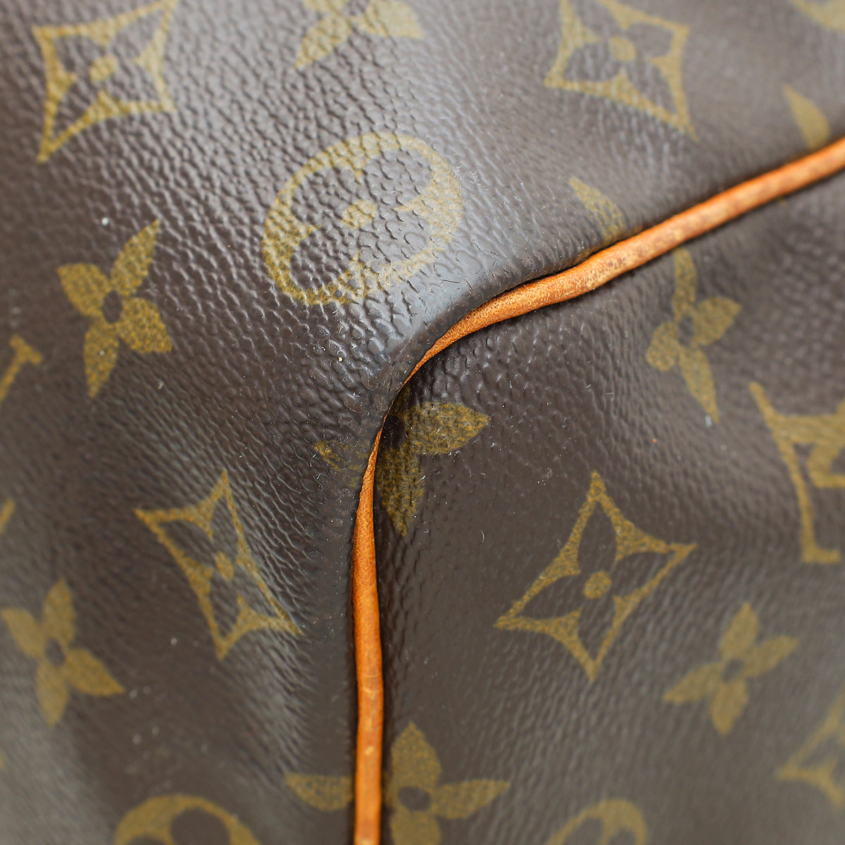 Louis Vuitton Monogram Keepall 50 Bag