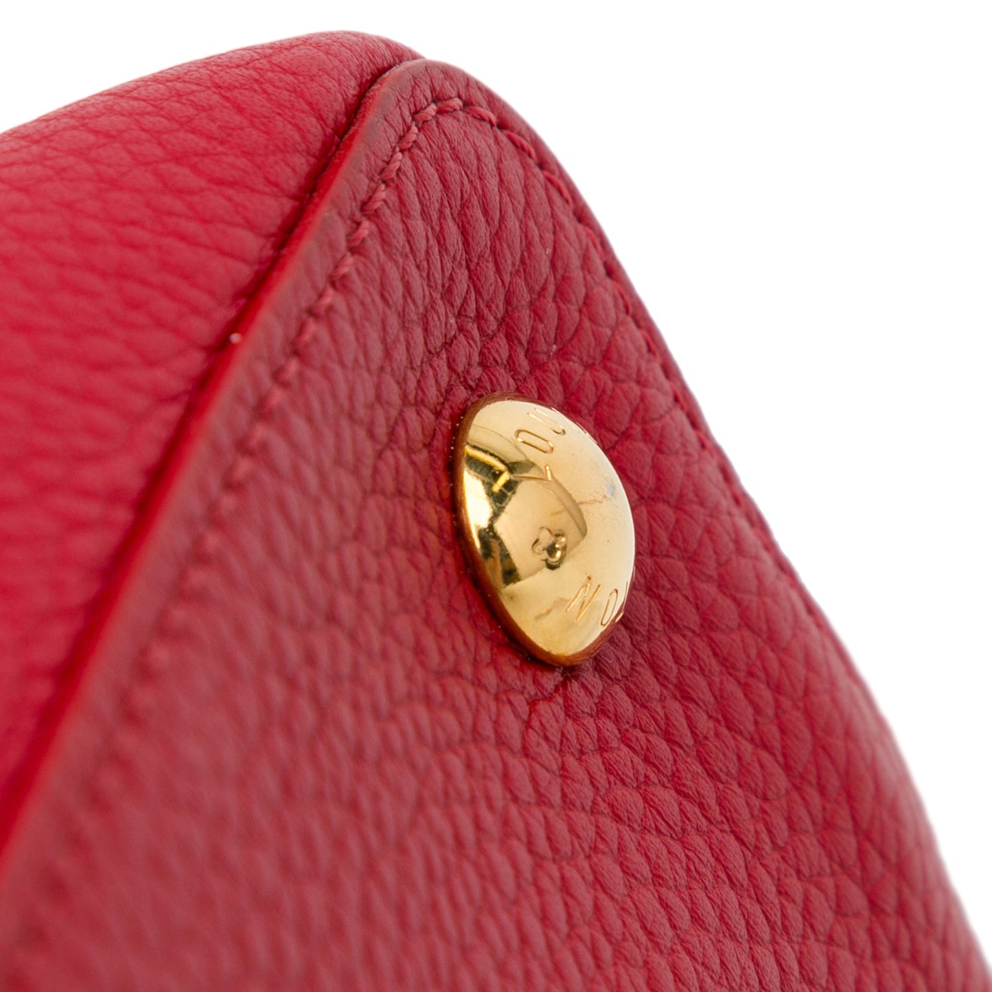 Louis Vuitton Capucines MM Red Taurillon Gold