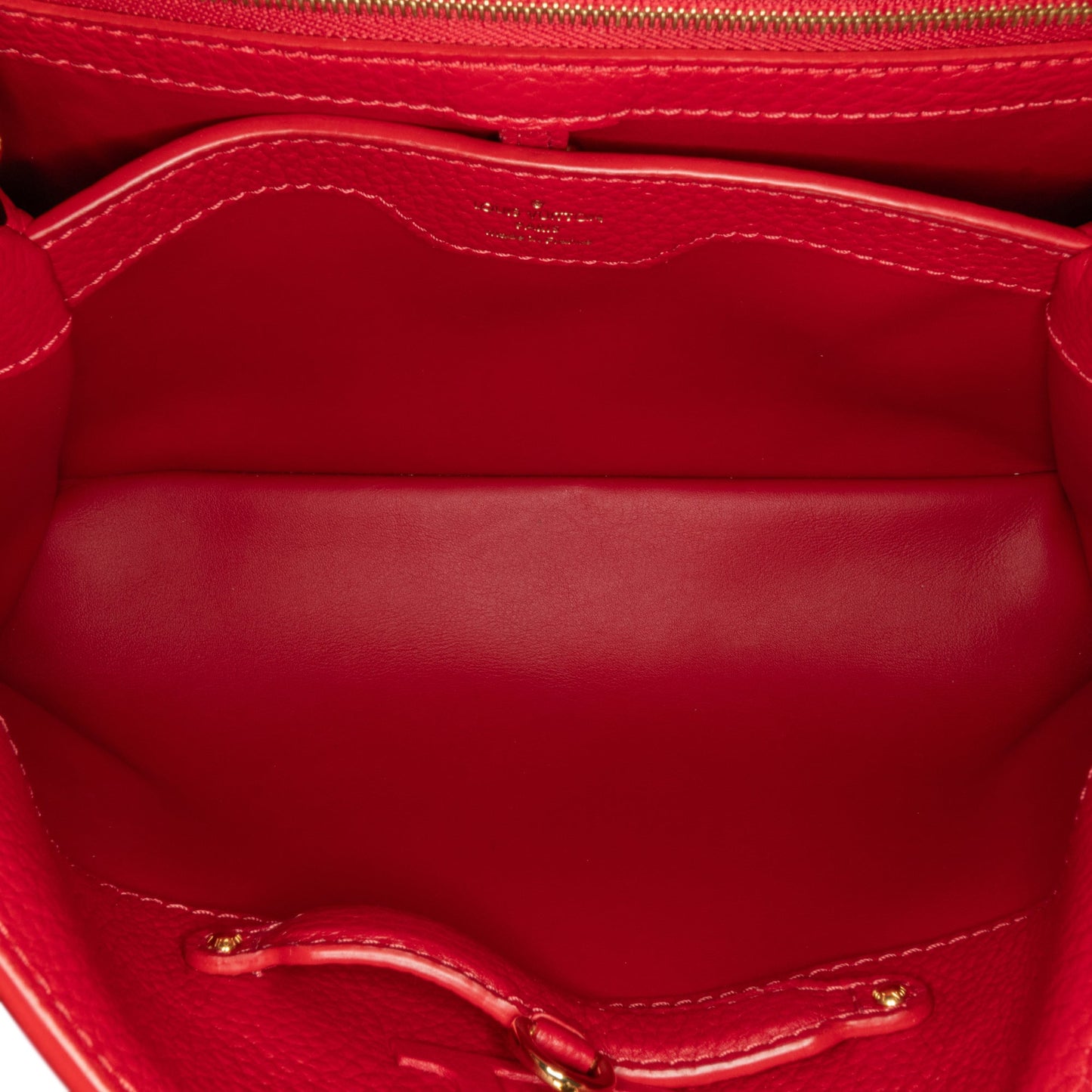 Louis Vuitton Capucines MM Red Taurillon Gold