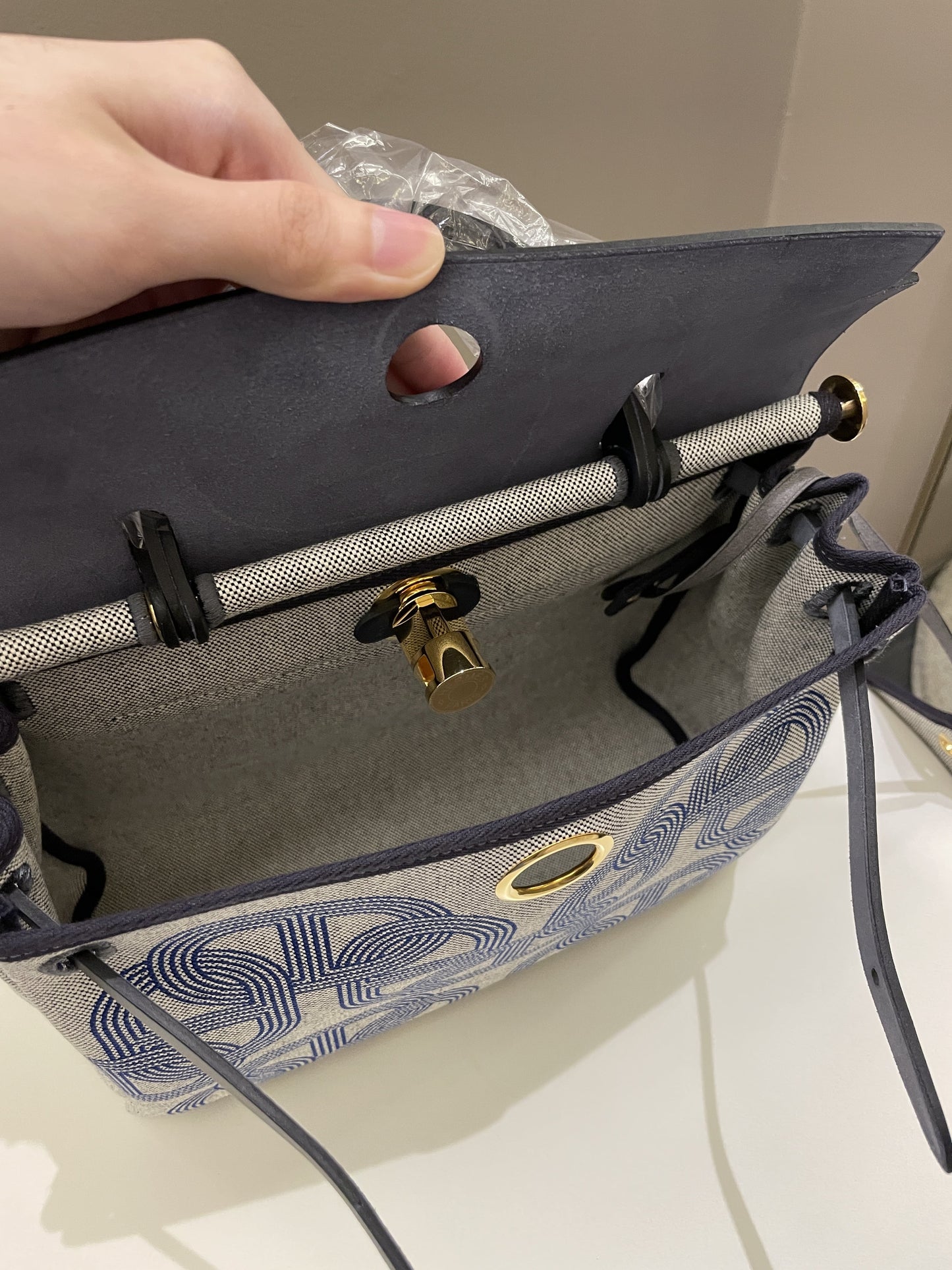 Hermes Herbag Zip 31 Circuit 24 Bleu Royal Bleu Indigo Ecru