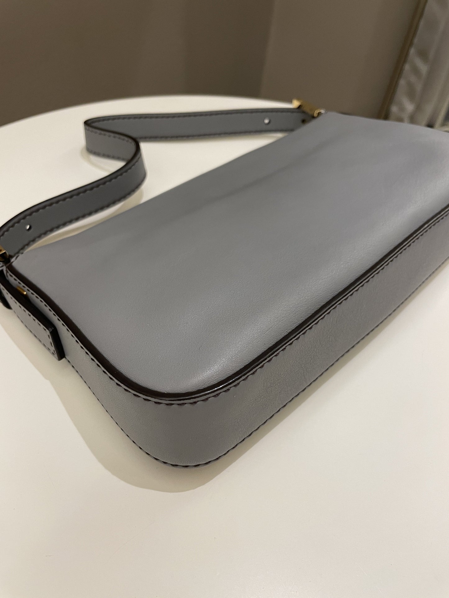 Fendi Baguette Bag Ash Grey Grainy