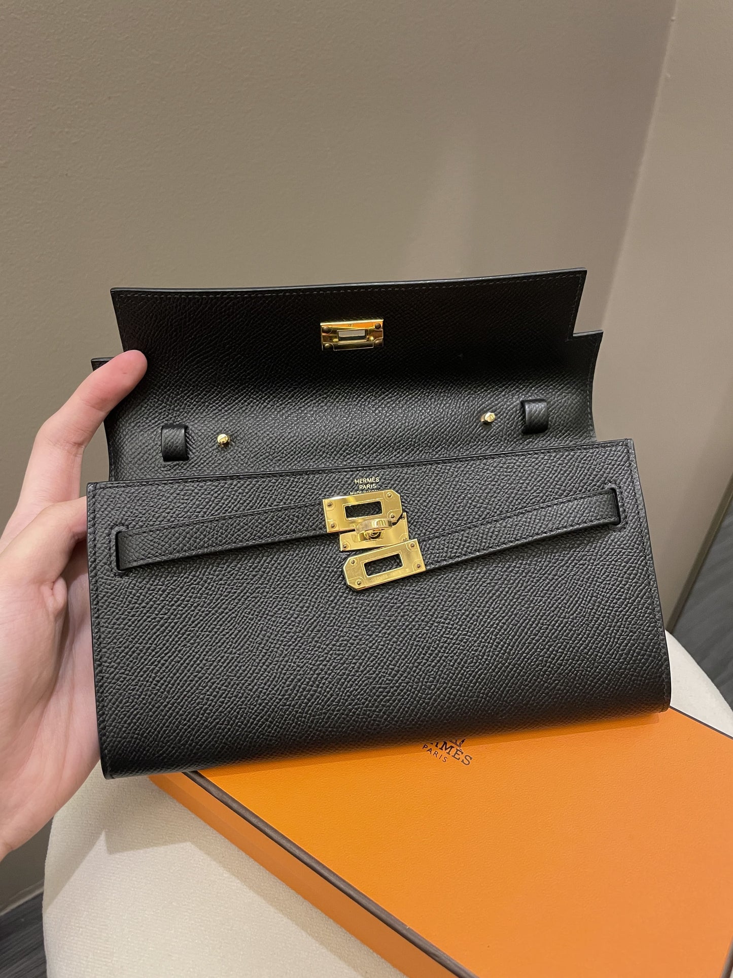 Hermes Kelly To Go Black Epsom