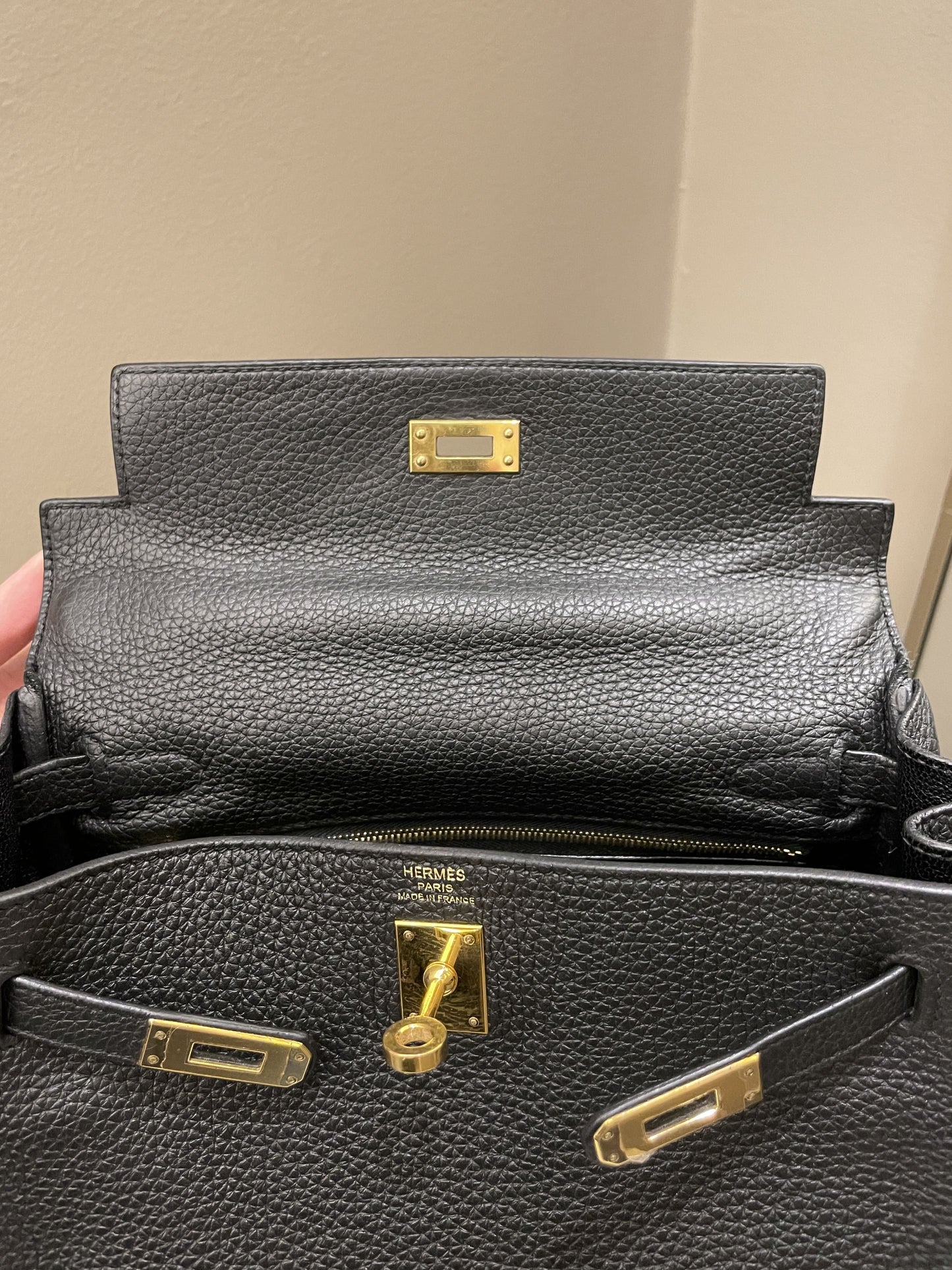 Hermes Kelly 25 Black Togo