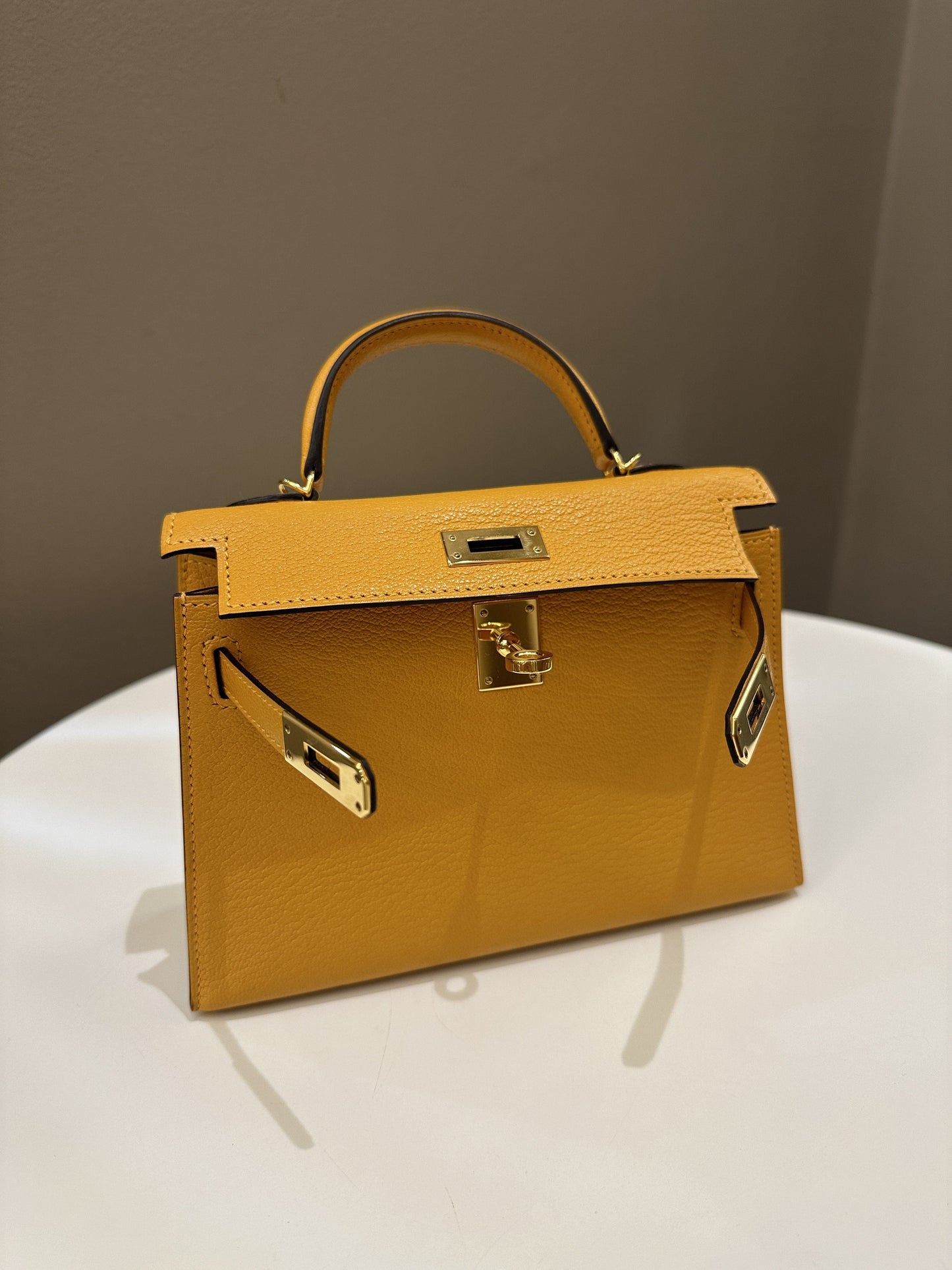 Hermes Mini Kelly 20 Moutarde Chèvre