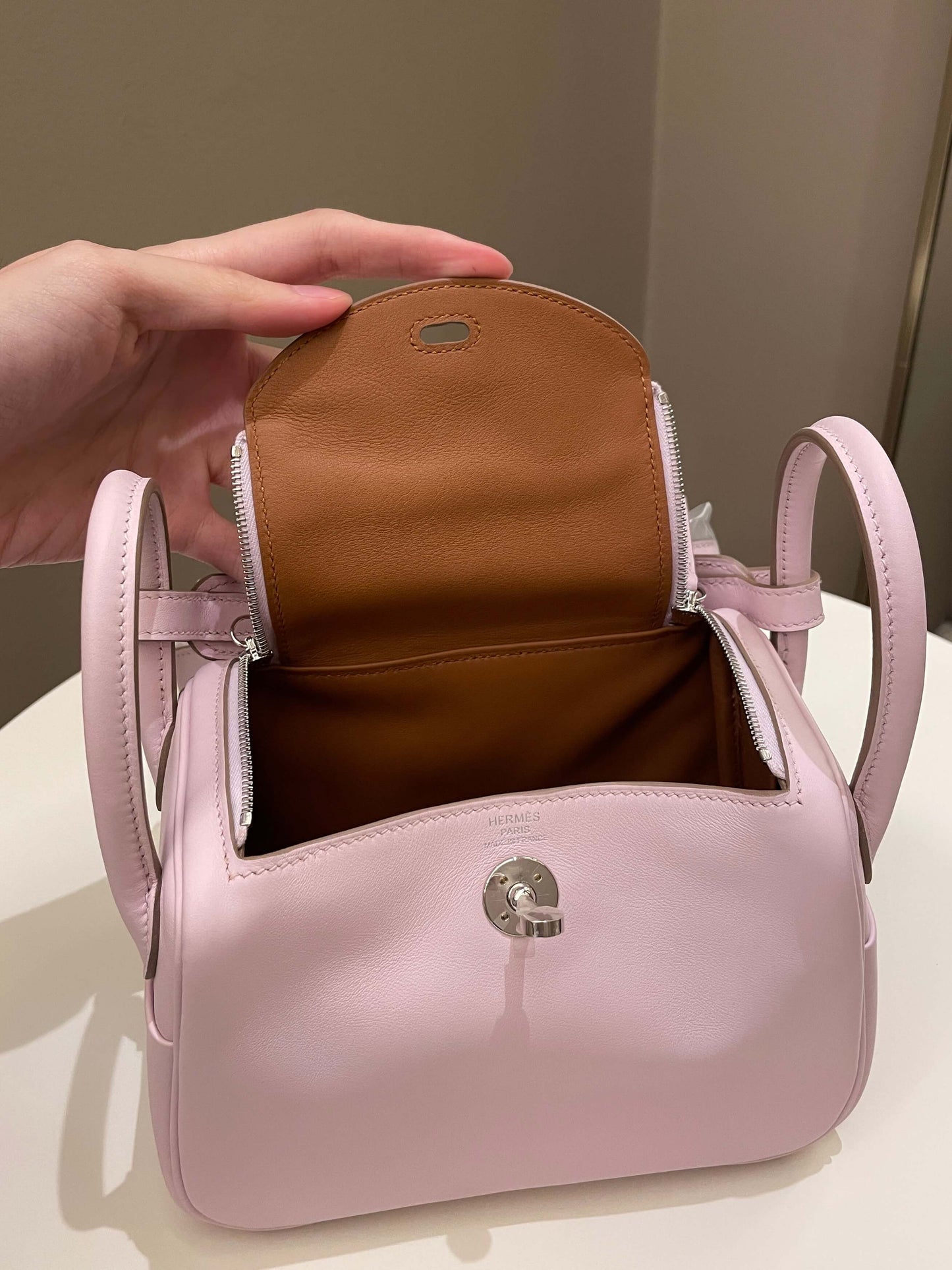 Hermes Mini Lindy Mauve Pale / Gold Swift