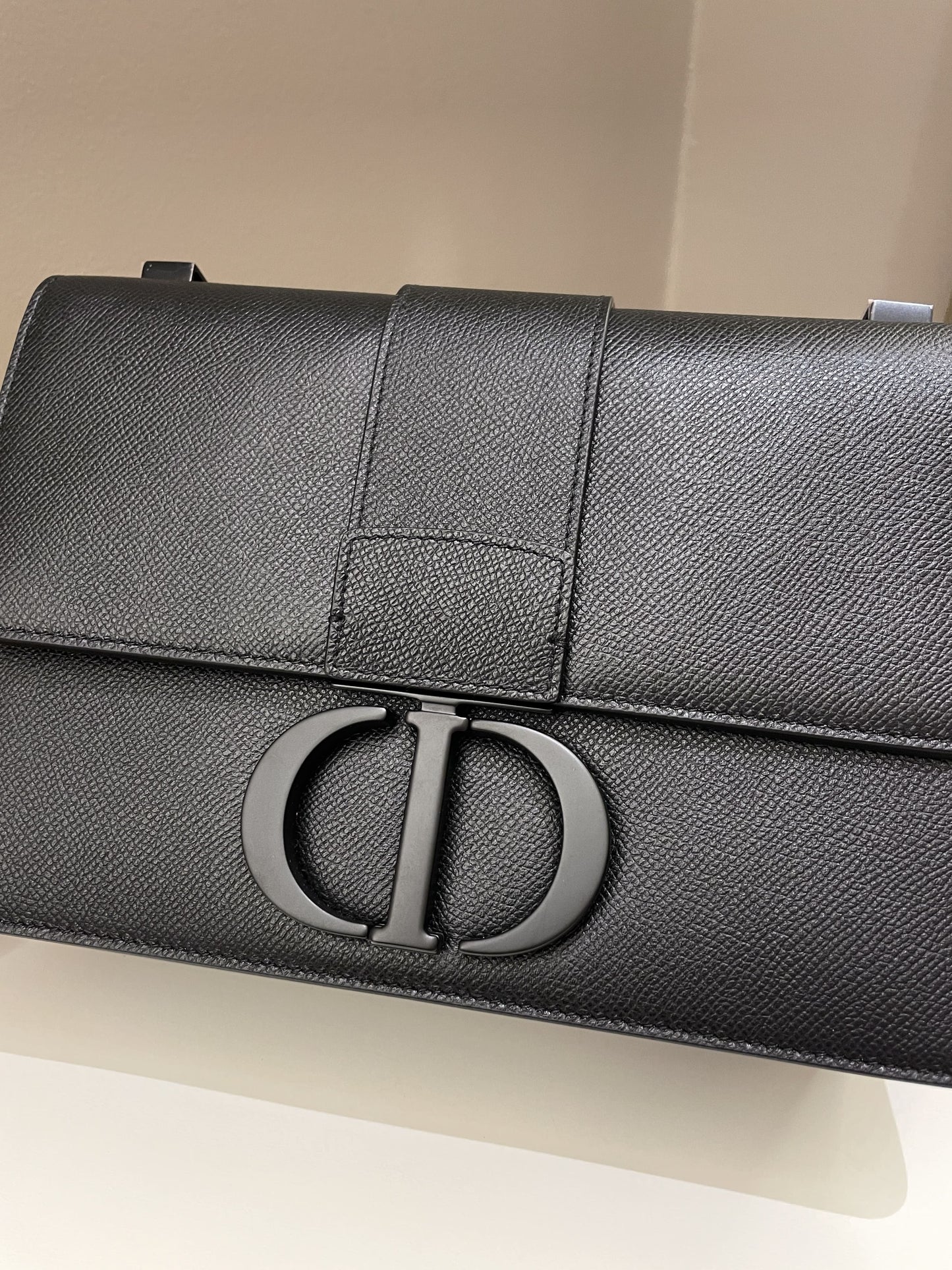 Dior Montaigne 30 Ultramatt Black Grained Calfskin