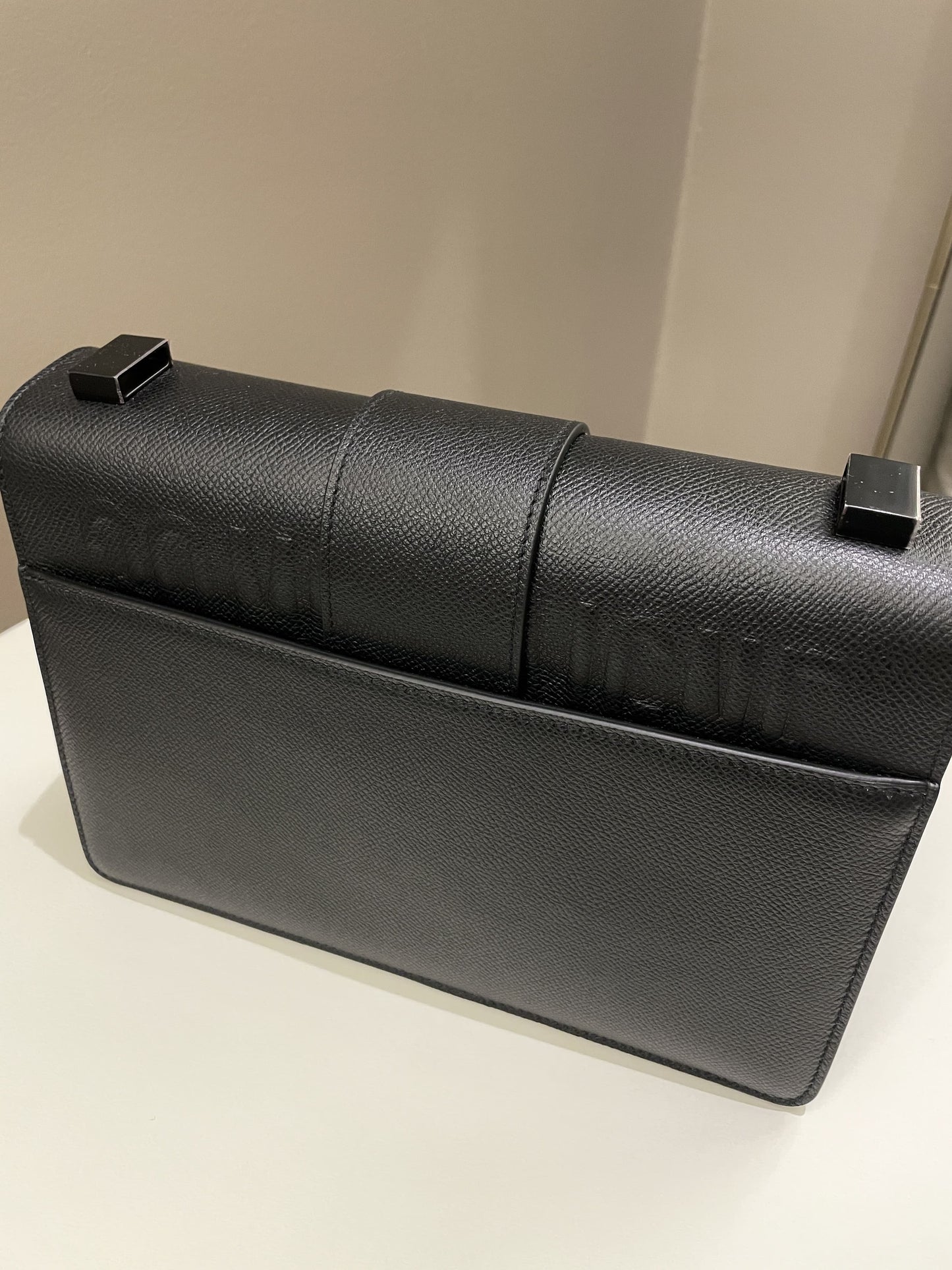 Dior Montaigne 30 Ultramatt Black Grained Calfskin