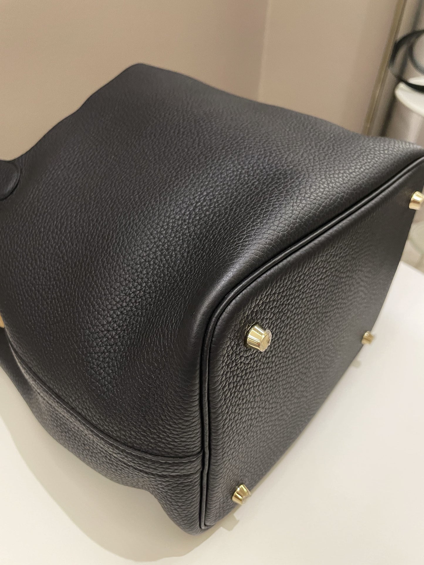 Hermes Picotin Lock 22 Black Clemence