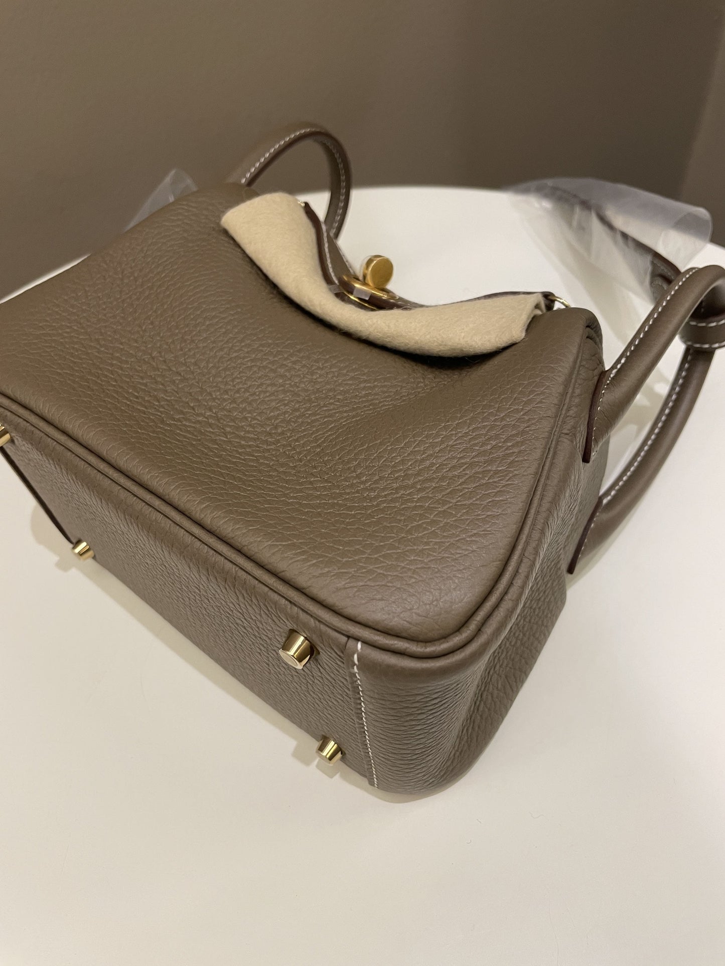 Hermes Mini Lindy Etoupe Clemence