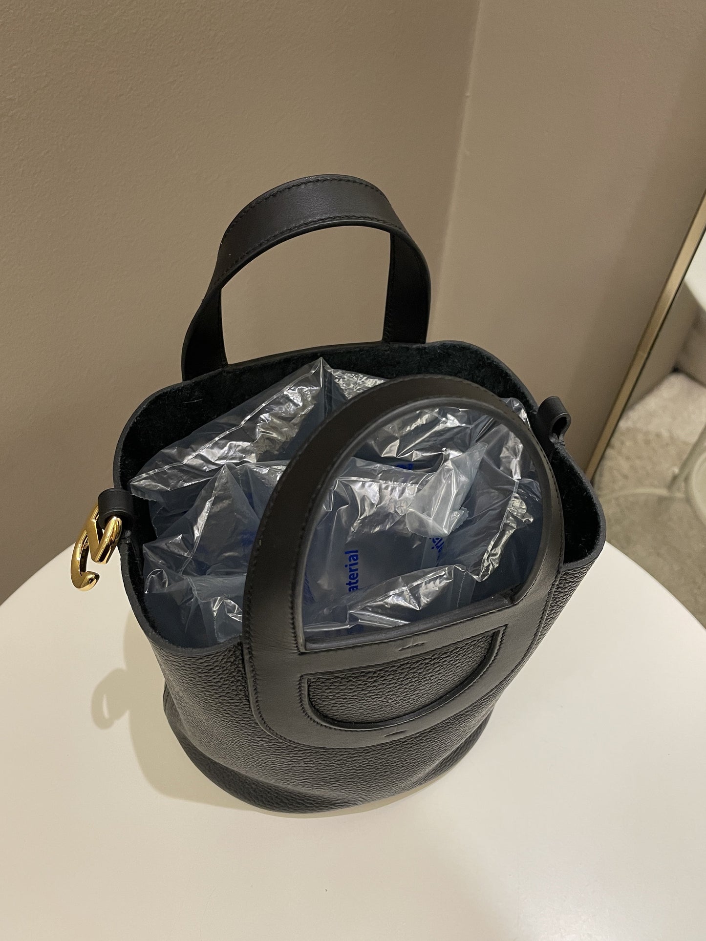 Hermes In The Loop 18 Black Clemence