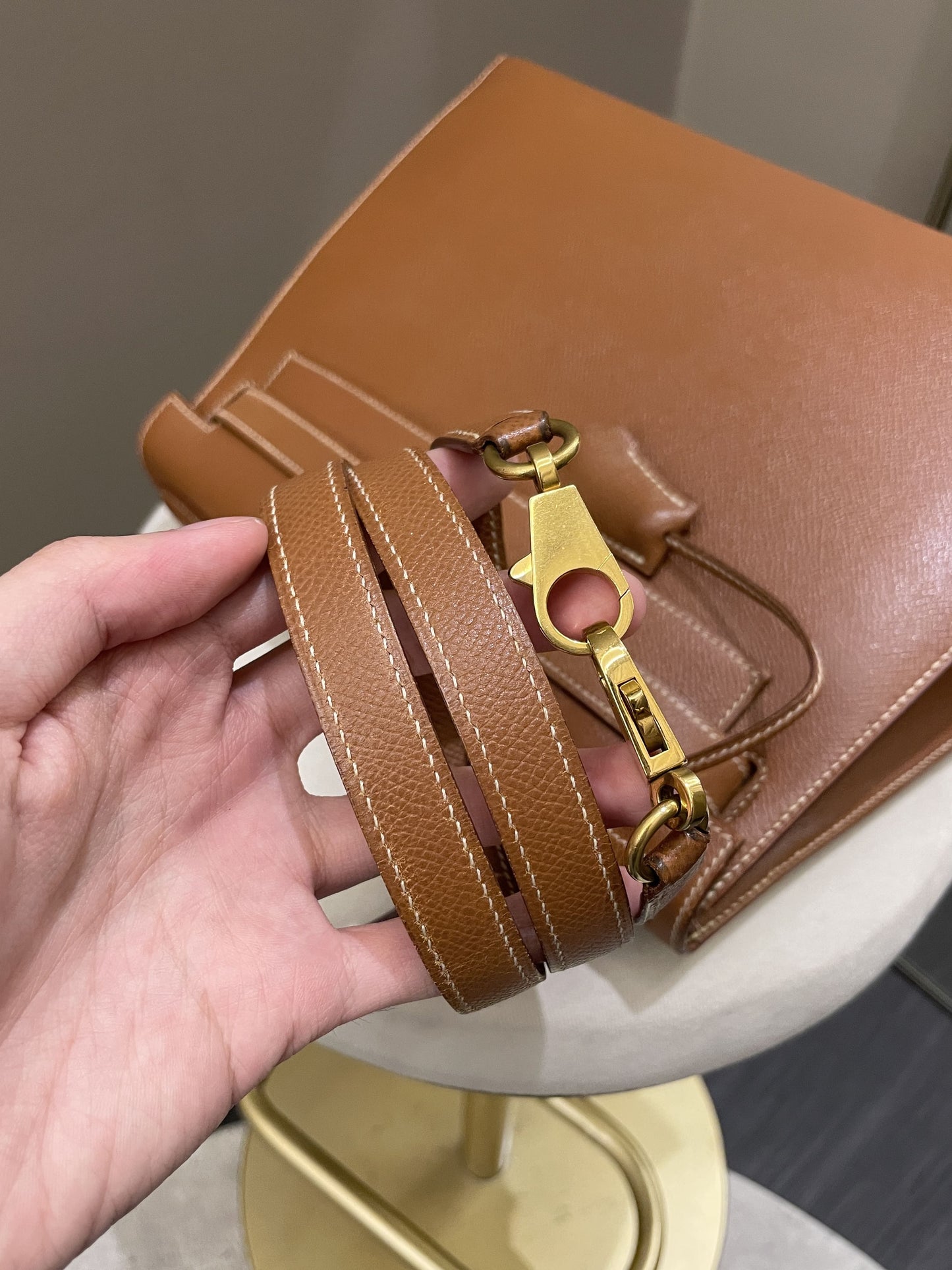 Hermes Vintage Kelly Sellier 28 Gold Courcheval