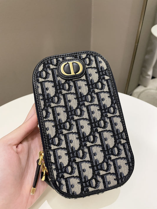 Dior 30 Montaigne Phone Pouch Blue Oblique