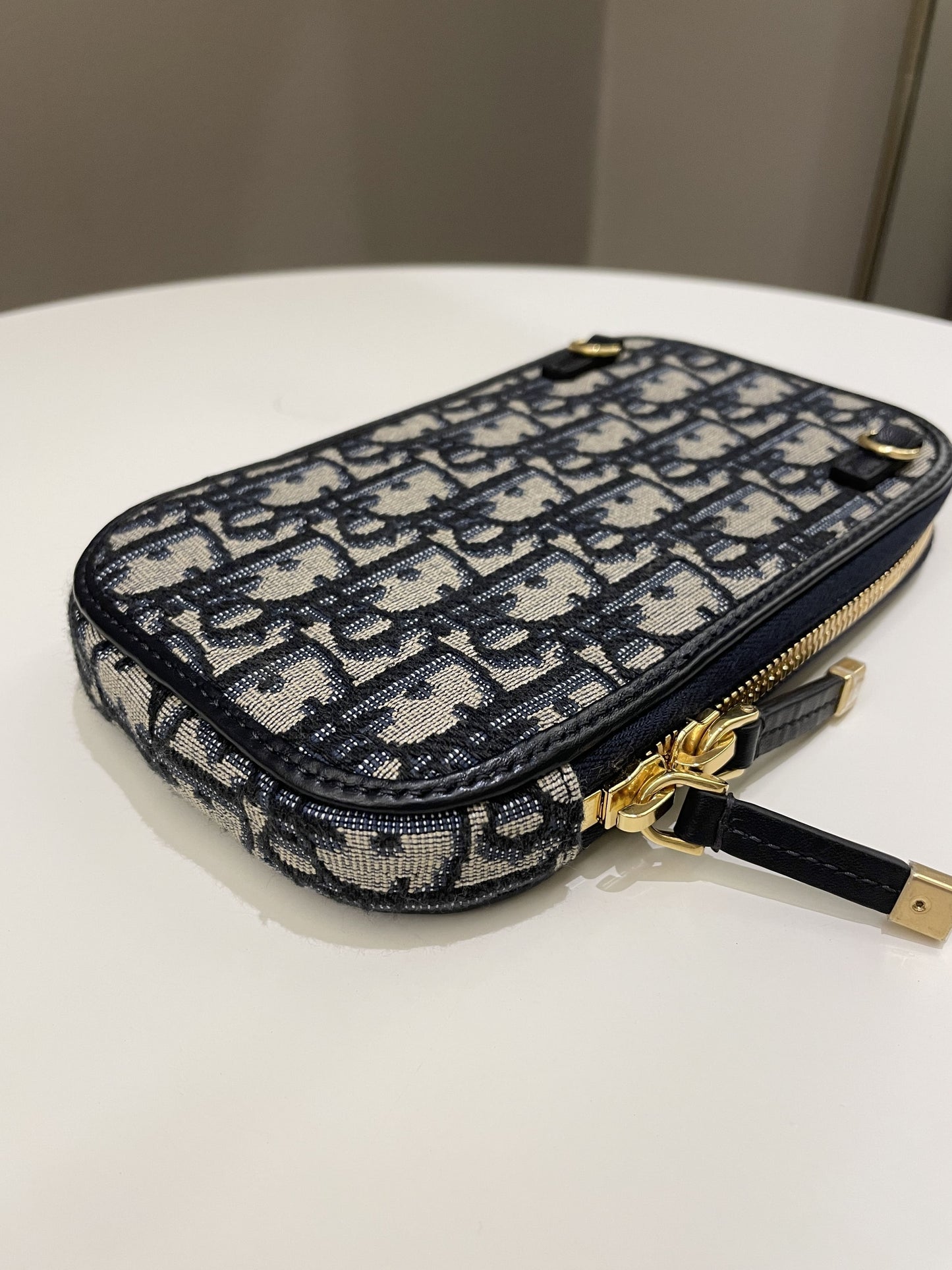 Dior 30 Montaigne Phone Pouch Blue Oblique