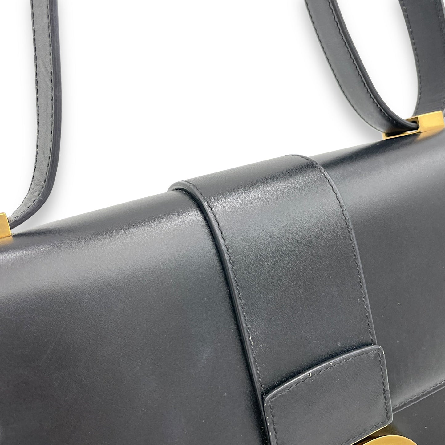 30 Montaigne Medium Black Crossbody Bag in Calfskin, Gold hardware