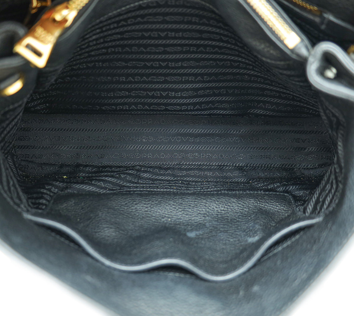 Prada Black Vitello Phenix Convertible Tote Medium Bag