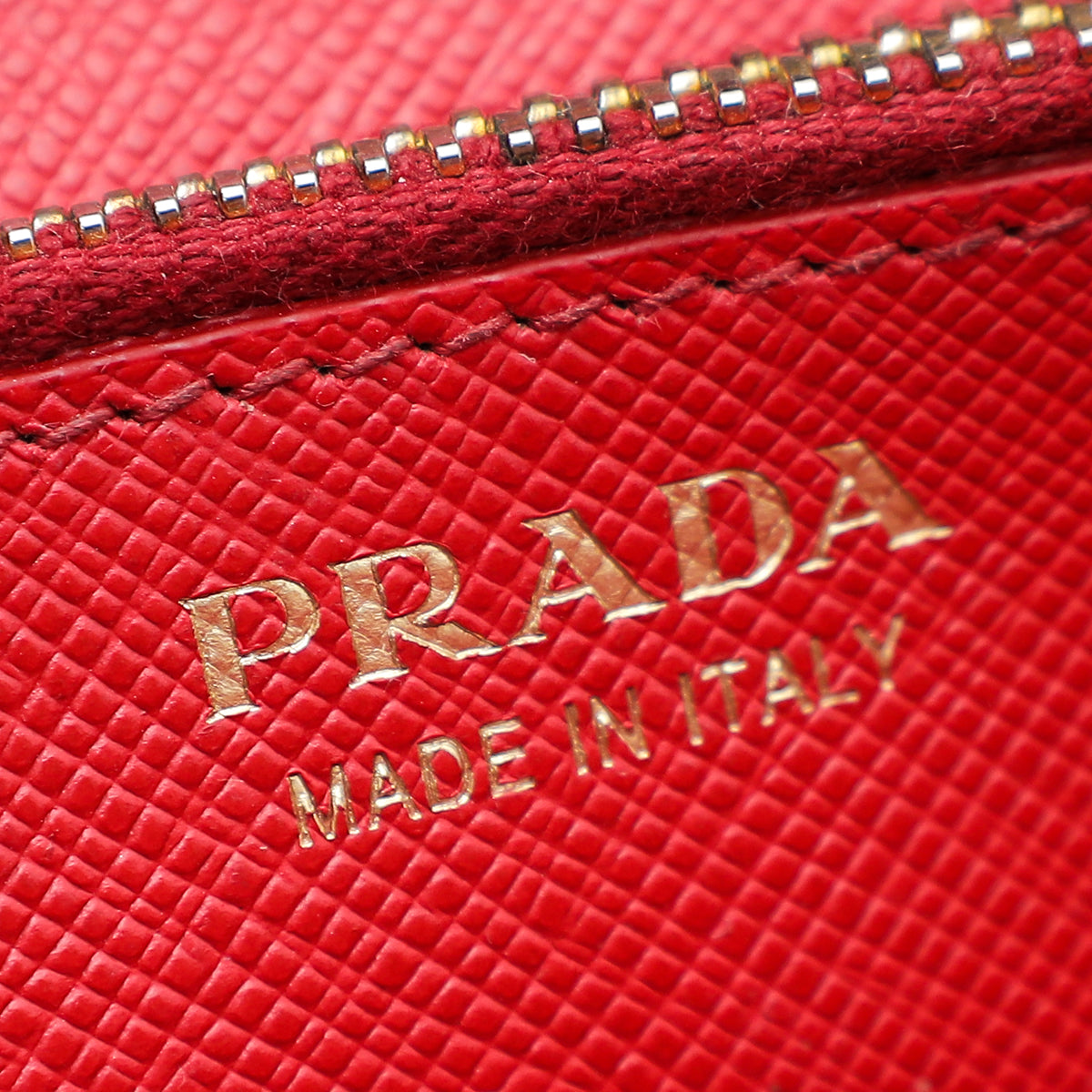 Prada Red Lux Wallet On Chain