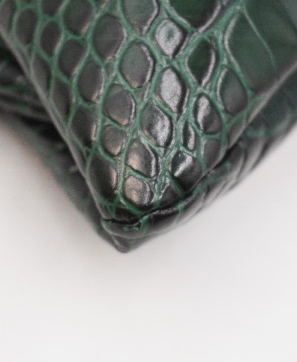 Croc Embossed XS Cloud Clutch Green