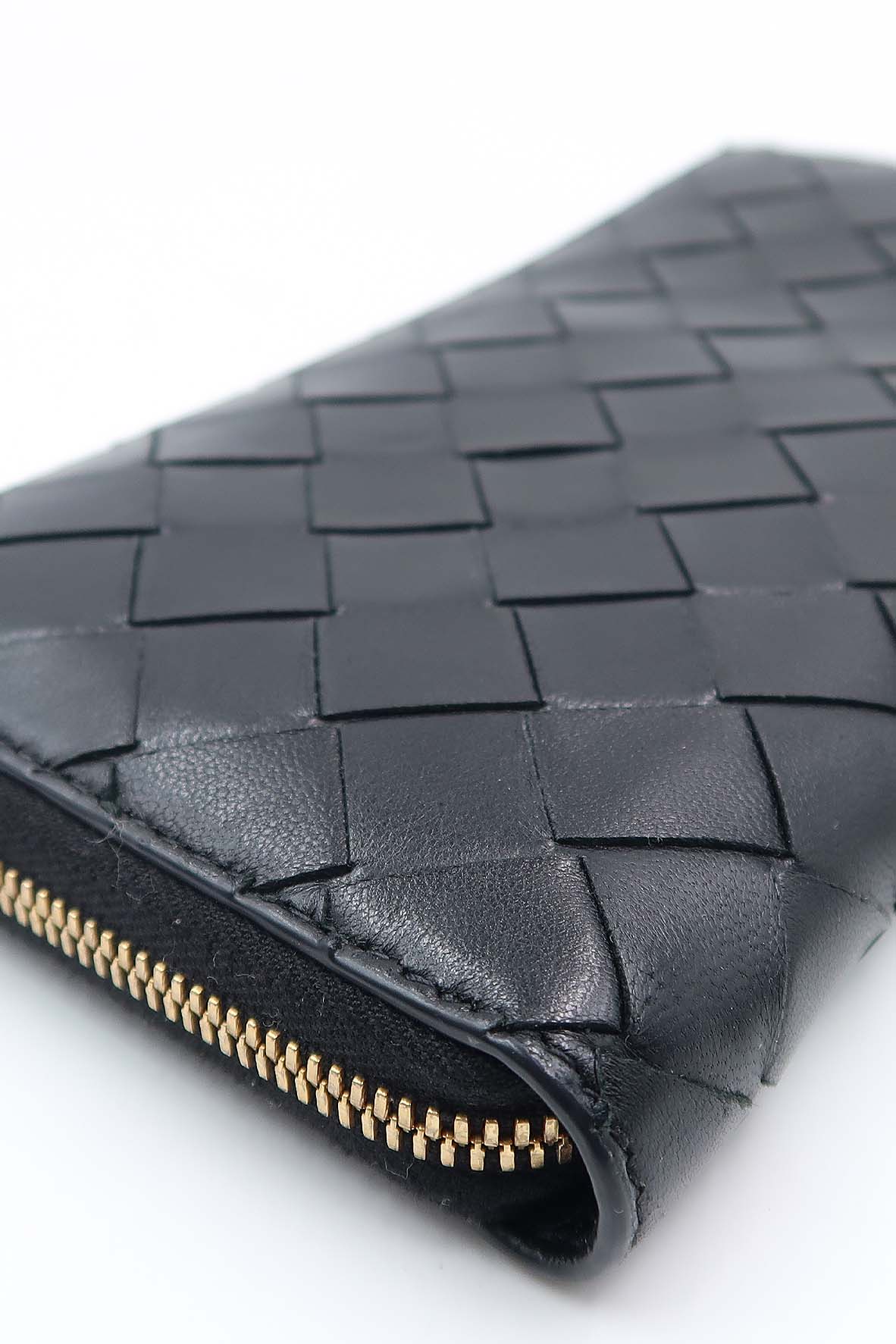 Intrecciato Weave Continental Wallet Black