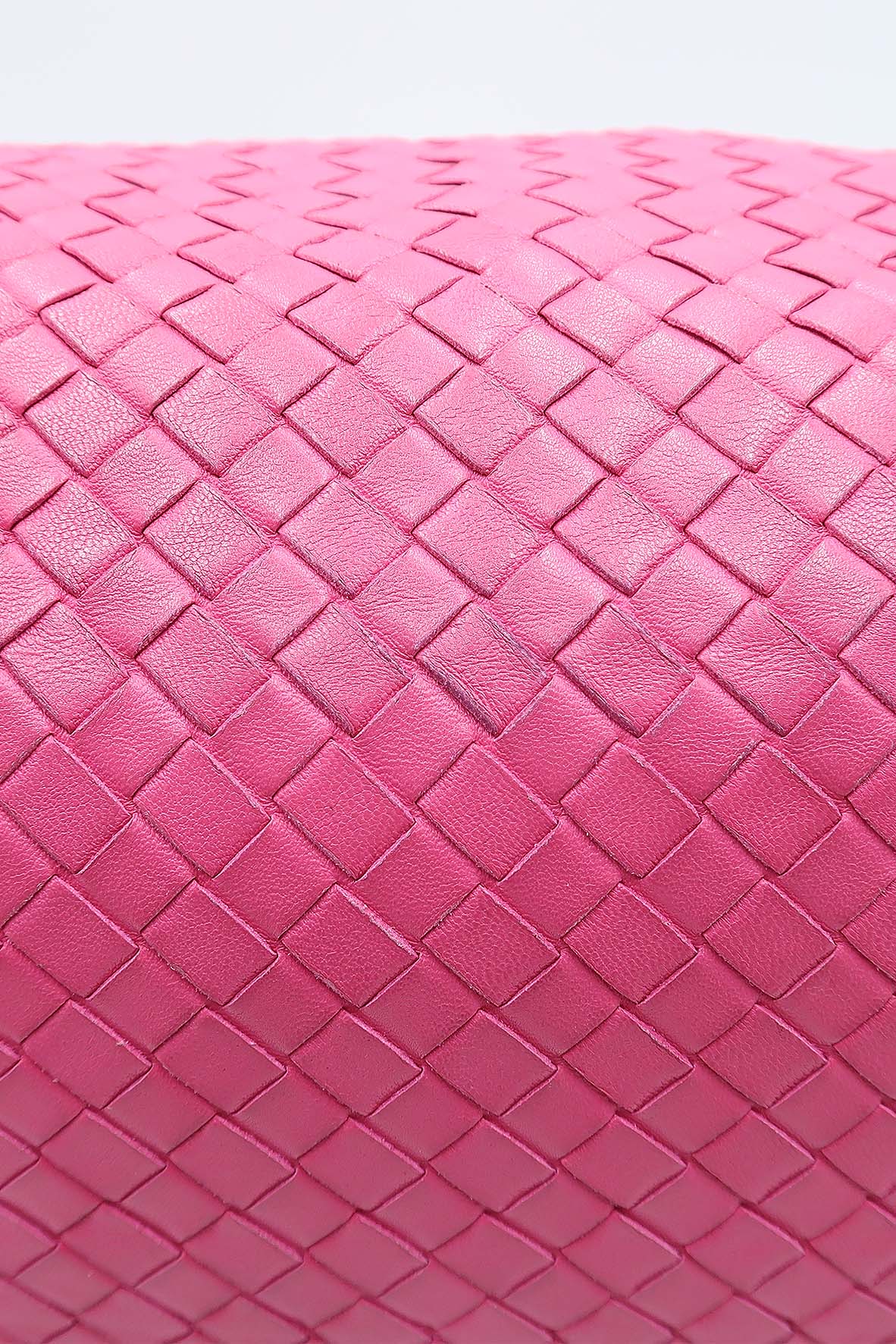 Medium Intrecciato Parachute Tote Pink