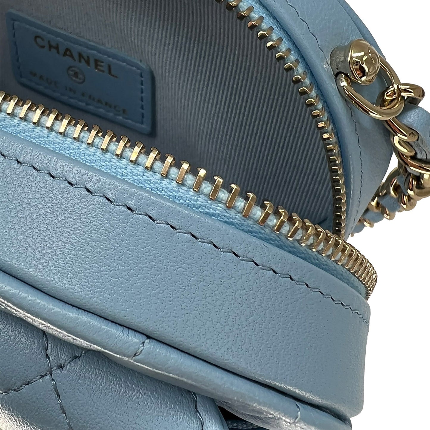 Chanel leather Medium heart bag light blue