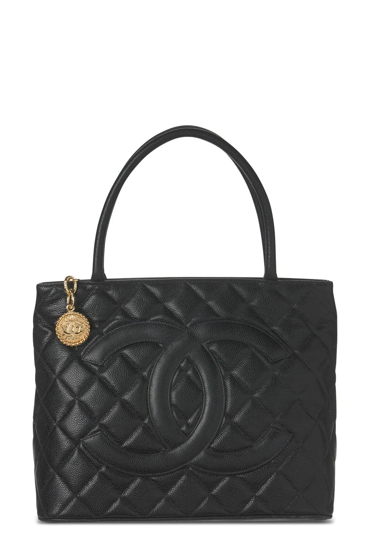 Quilted Caviar Medallion Tote Black