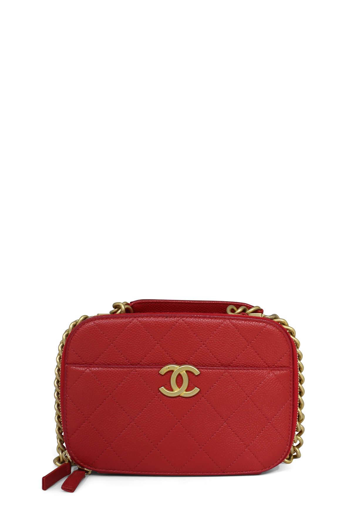 Quilted Caviar Small Camera Bag Red