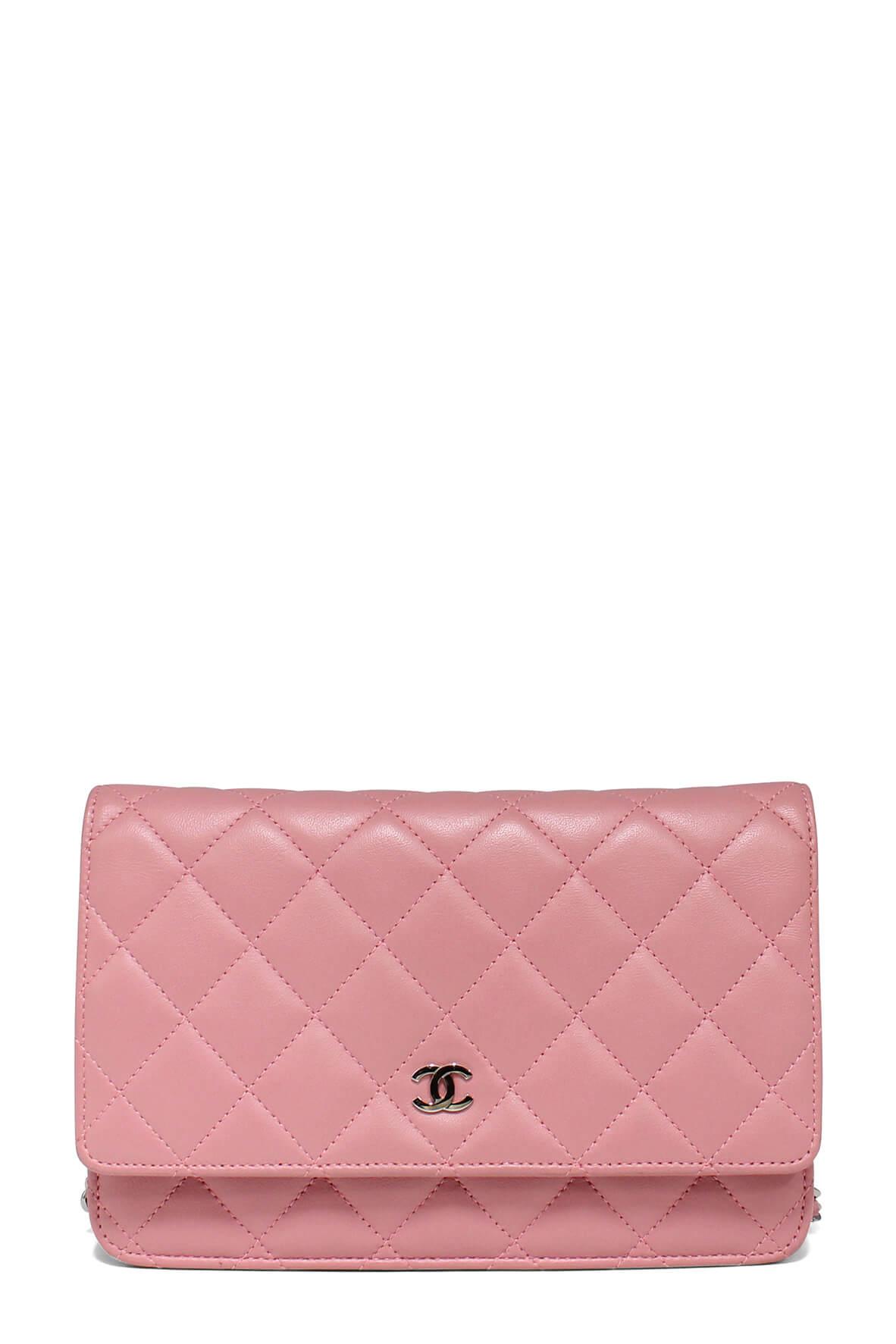 Quilted Lambskin Classic Wallet on Chain Pink