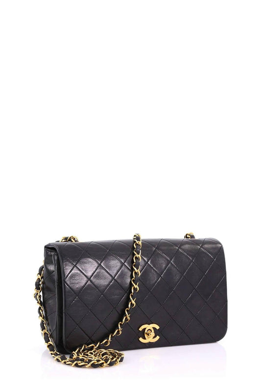 Vintage Quilted Lambskin Full Flap CC Turn Lock Black with Gold Hardware