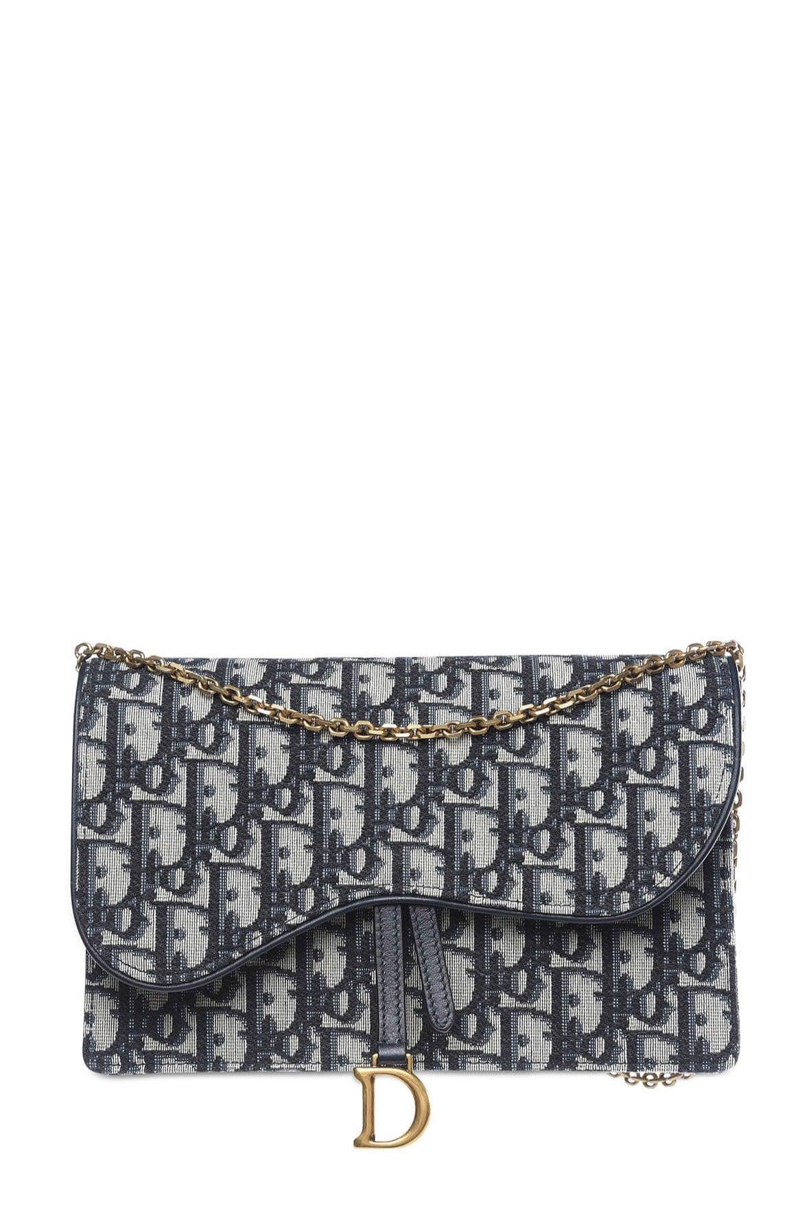 Oblique Jacquard Saddle Pouch on Chain Blue